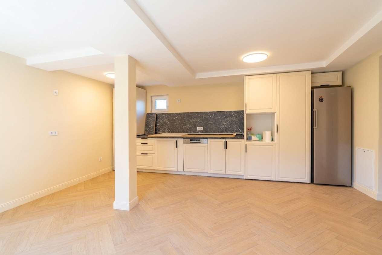 House de vânzare în BV Harman, 158 m²