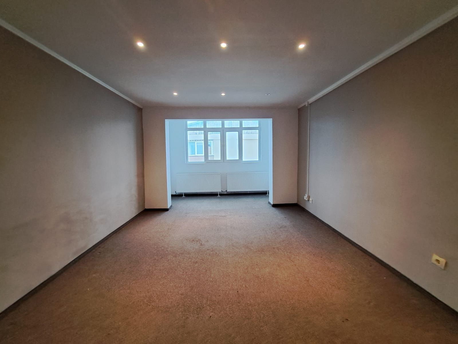 Apartment de vânzare în DB Targoviste, 77 m²