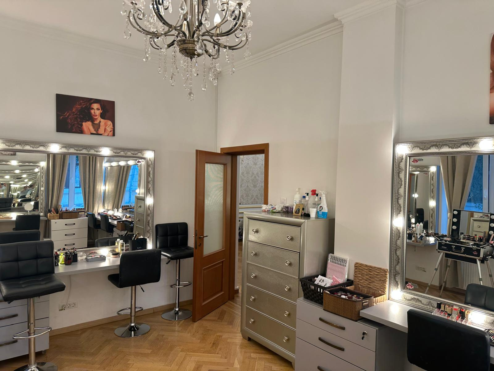Apartment de închiriat în B Bucuresti, 160 m²