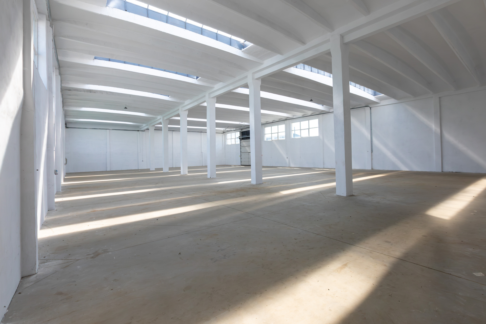 Industrial de închiriat în BC Bacau, 1054 m²