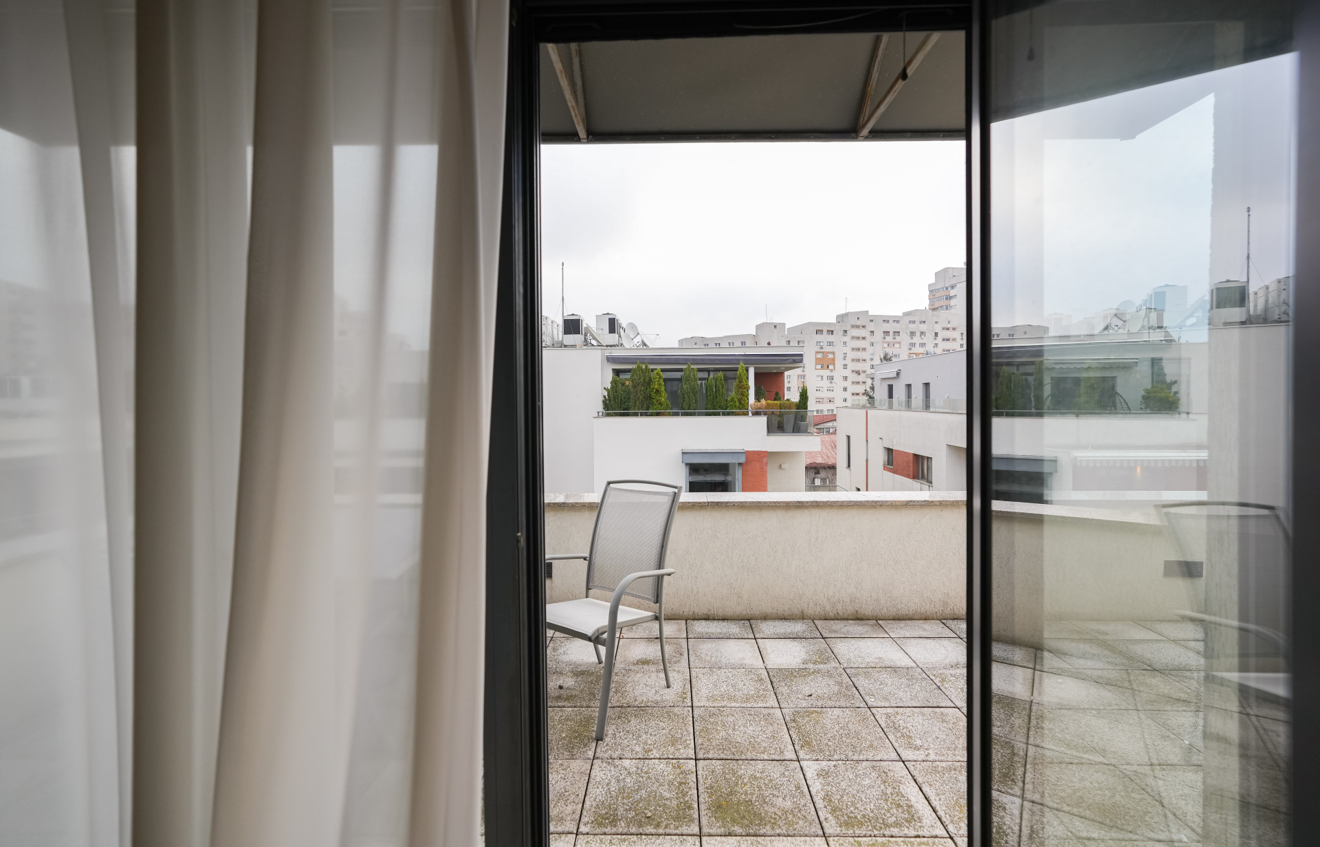 Penthouse de închiriat în B Bucuresti, 410 m²