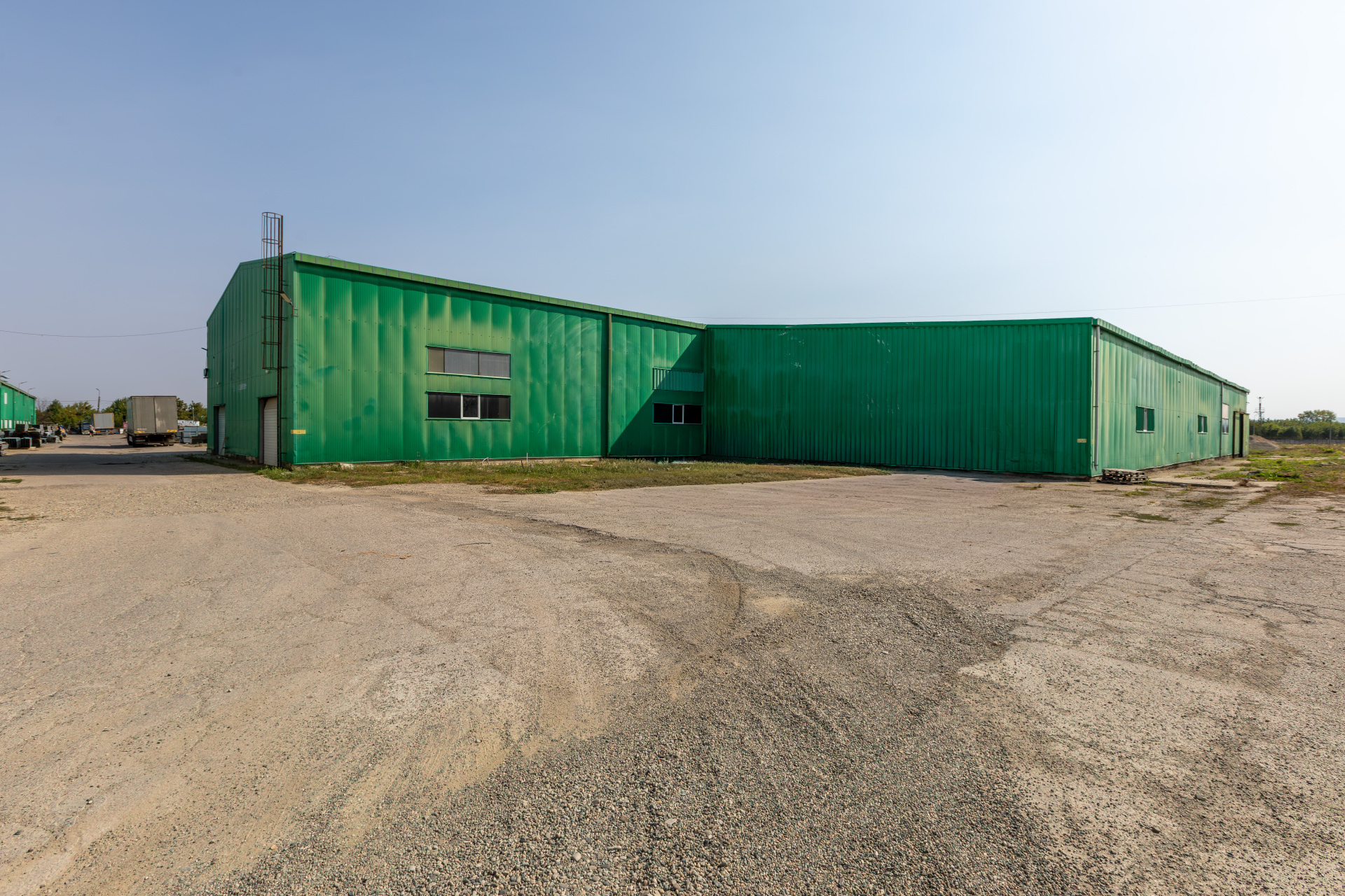 Industrial de închiriat în BC Bacau, 3096 m²