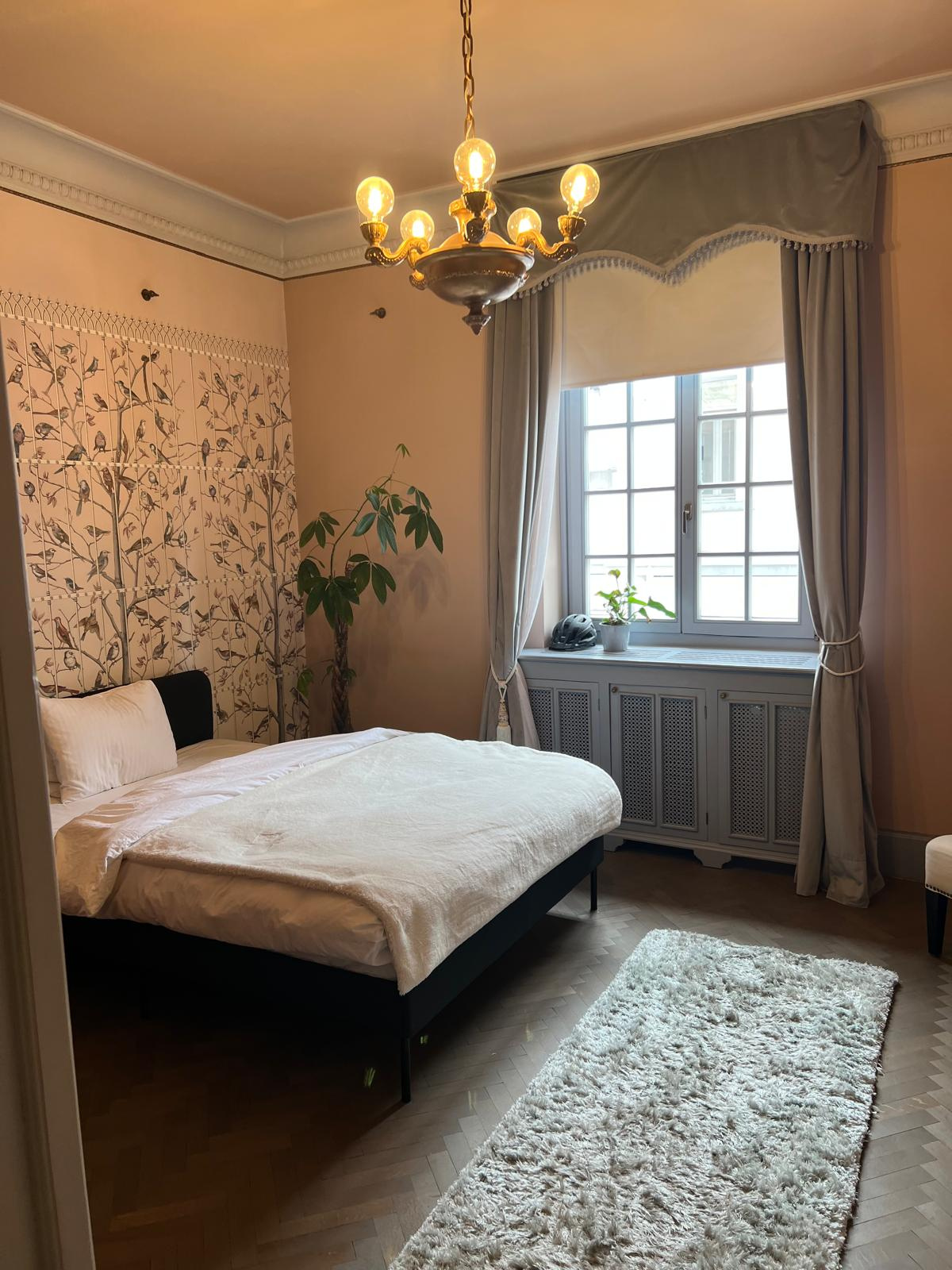 House for rent in B Bucuresti, 440 m²