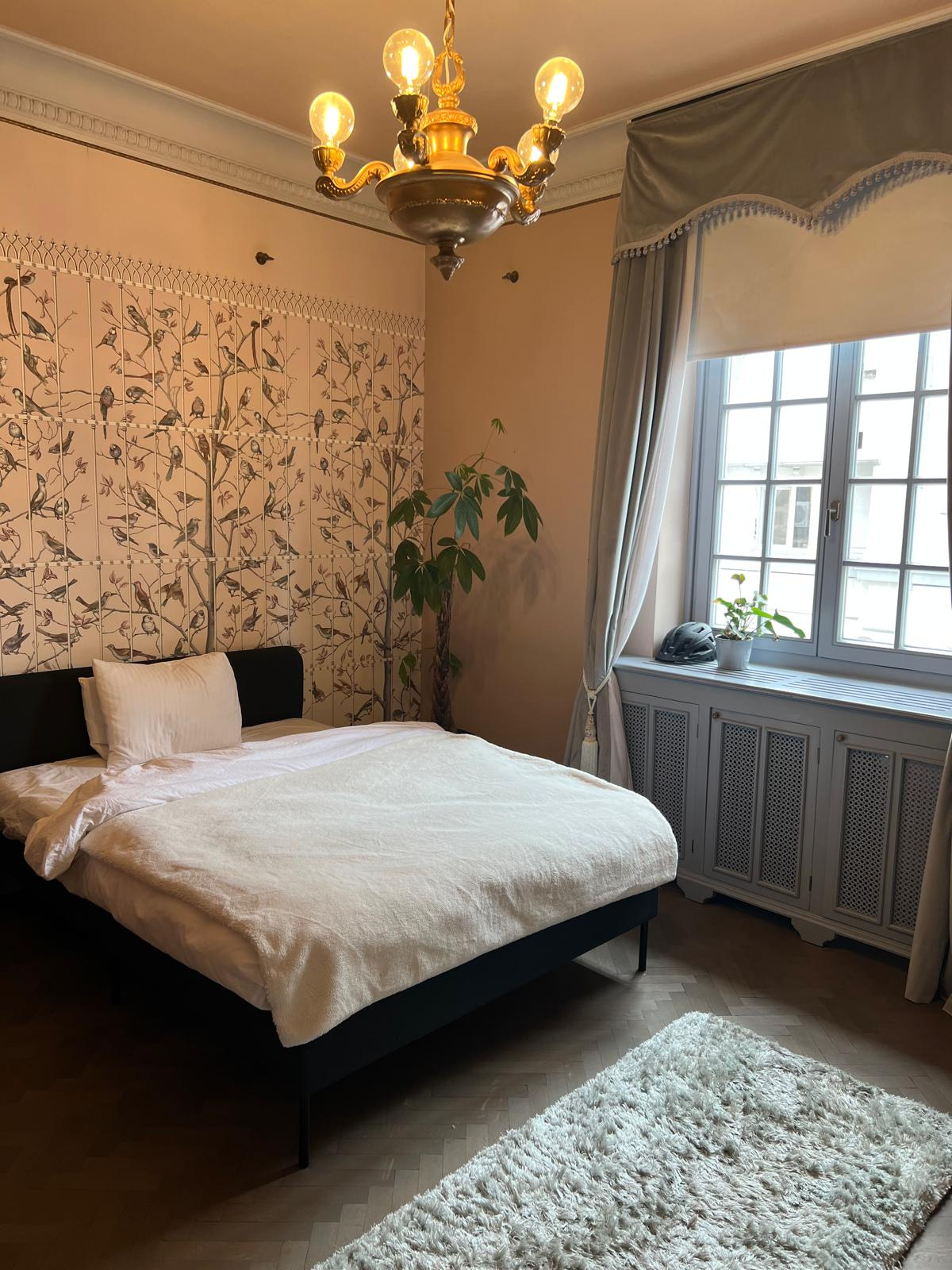 House for rent in B Bucuresti, 440 m²