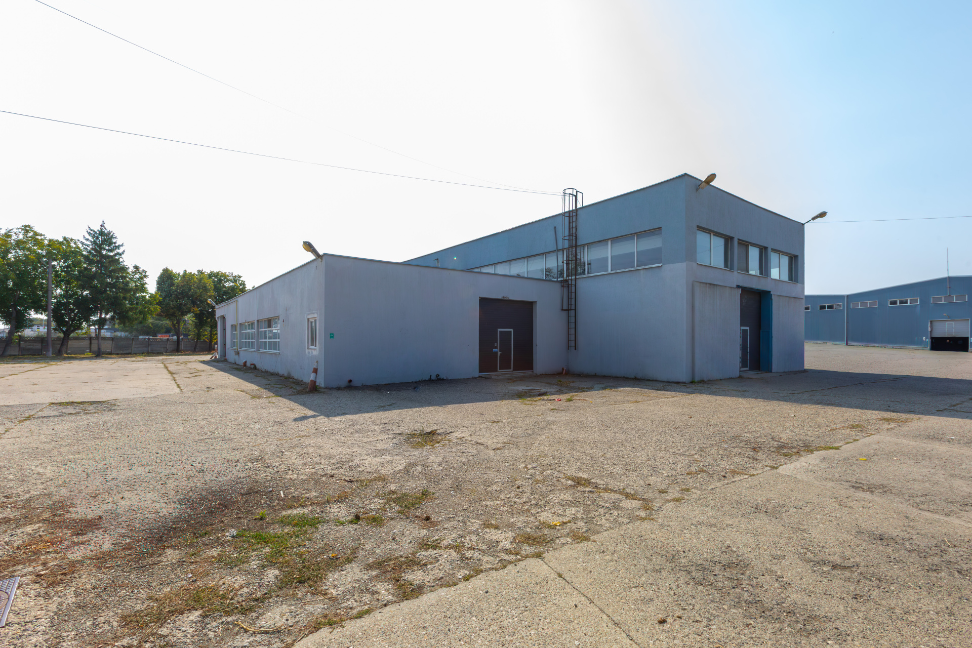 Industrial for rent in BC Margineni, 863 m²