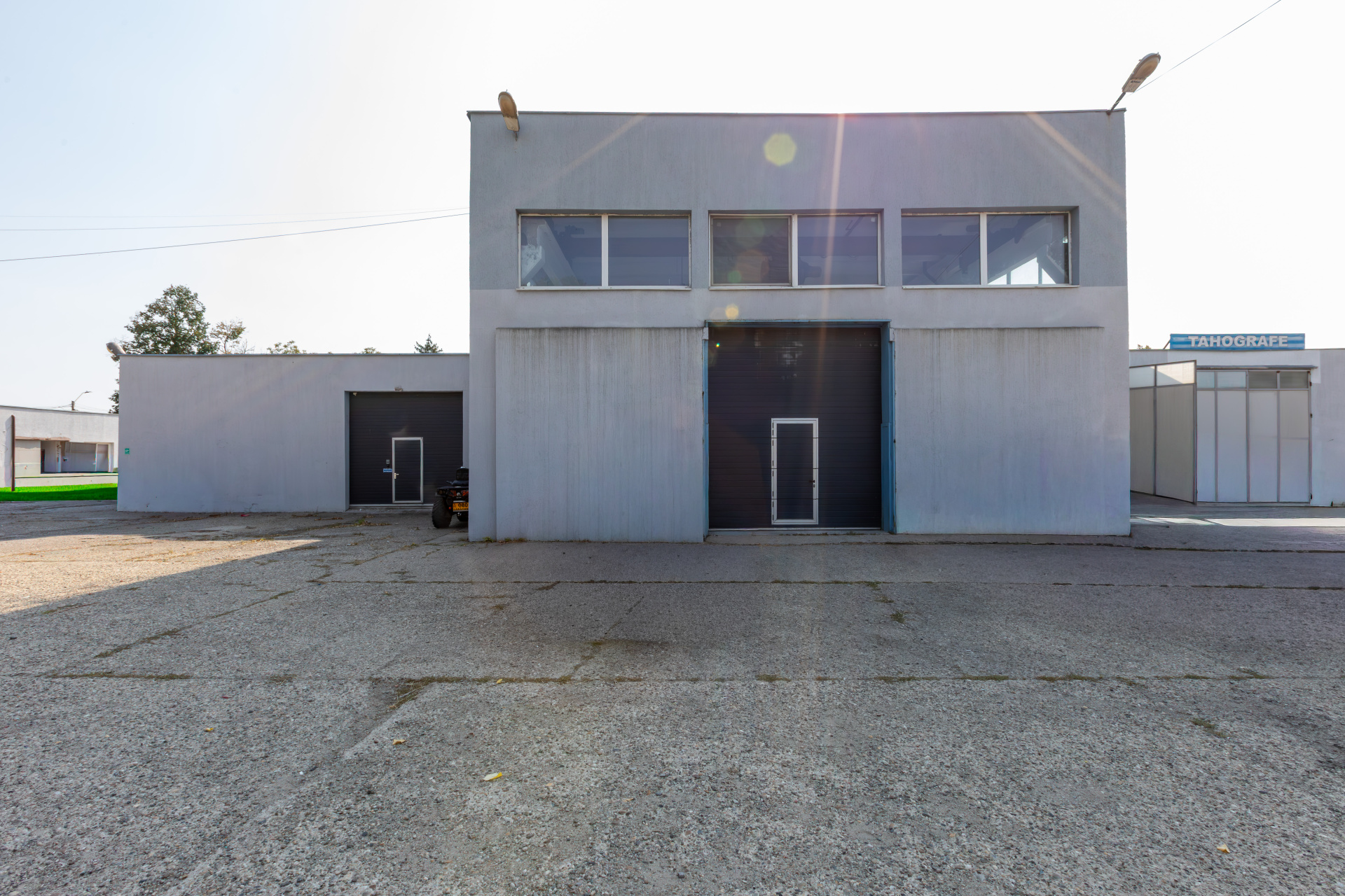 Industrial for rent in BC Margineni, 863 m²