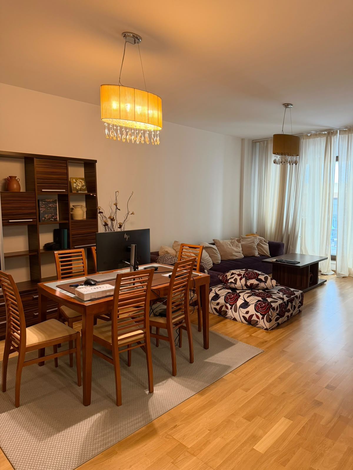 Apartment de închiriat în B Bucuresti, 92 m²