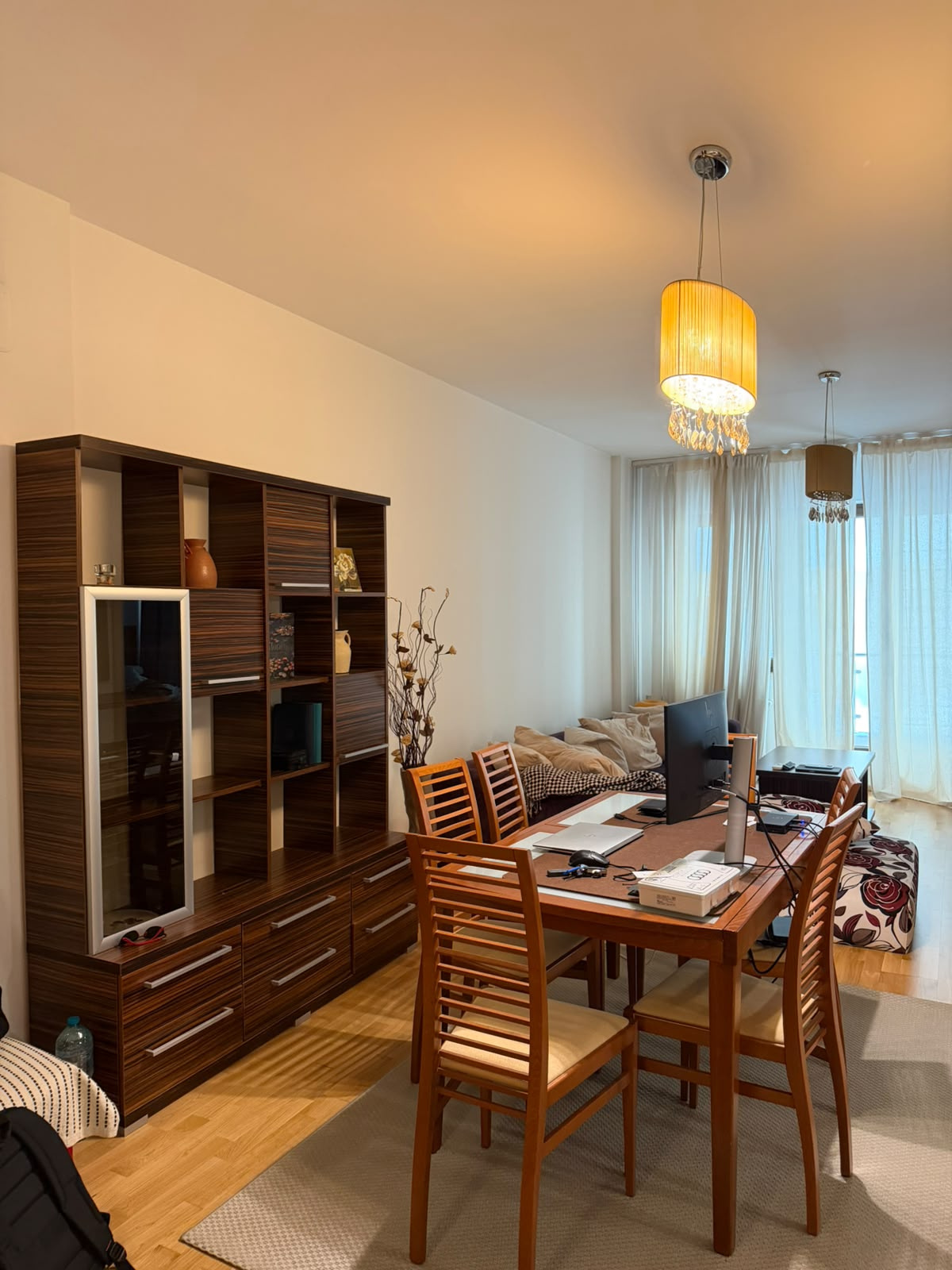 Apartment de închiriat în B Bucuresti, 92 m²
