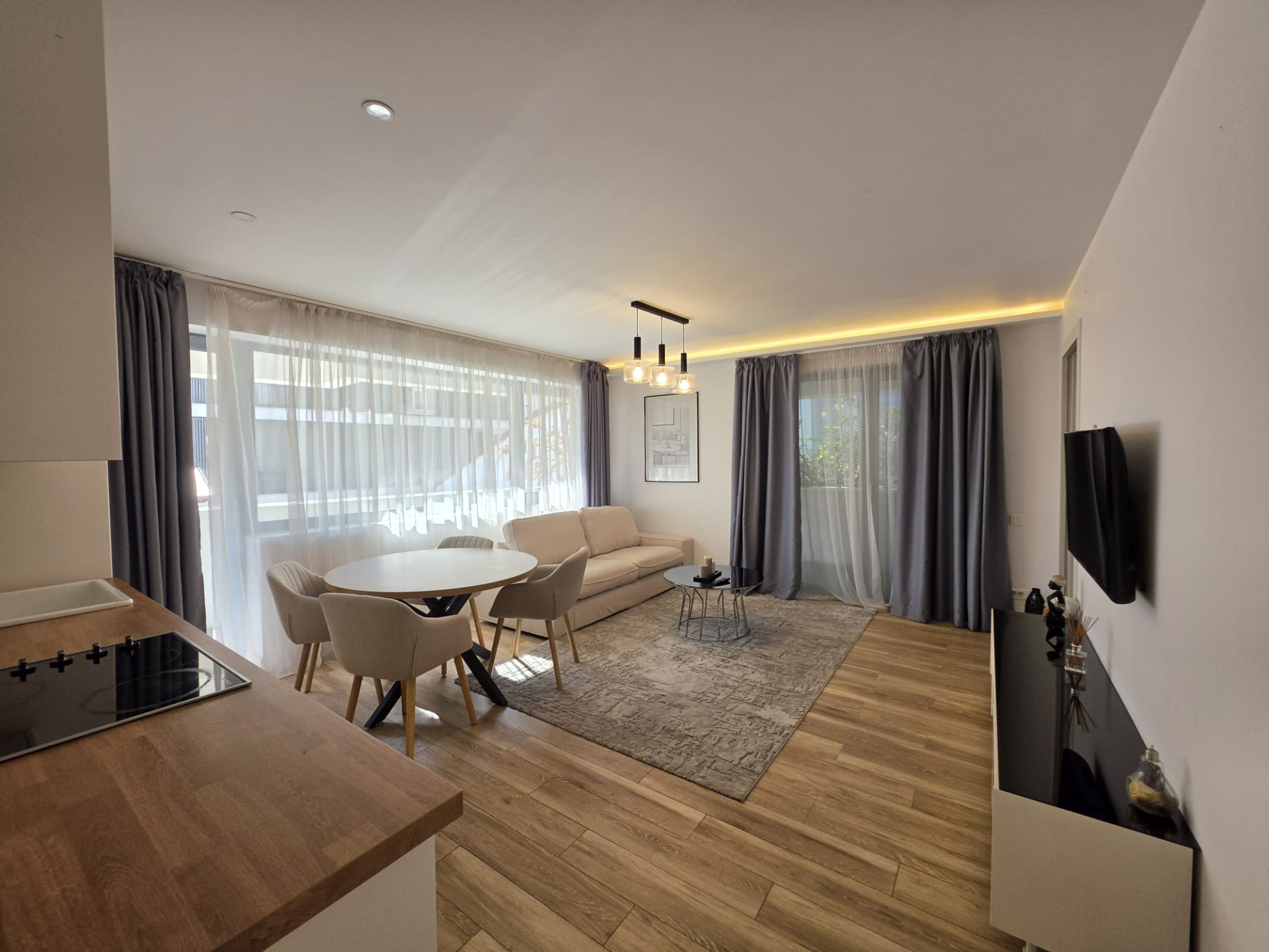Apartment de închiriat în B Bucuresti, 93 m²