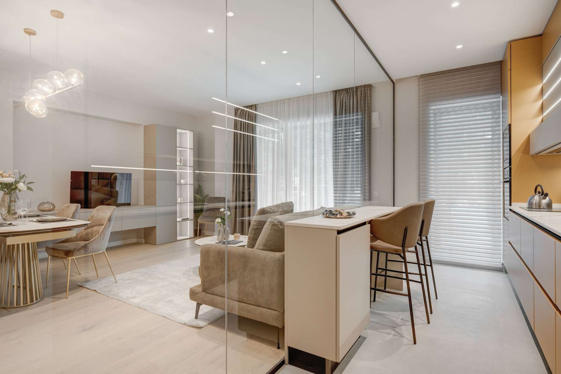 Apartment for sale in B Bucuresti, 120 m²