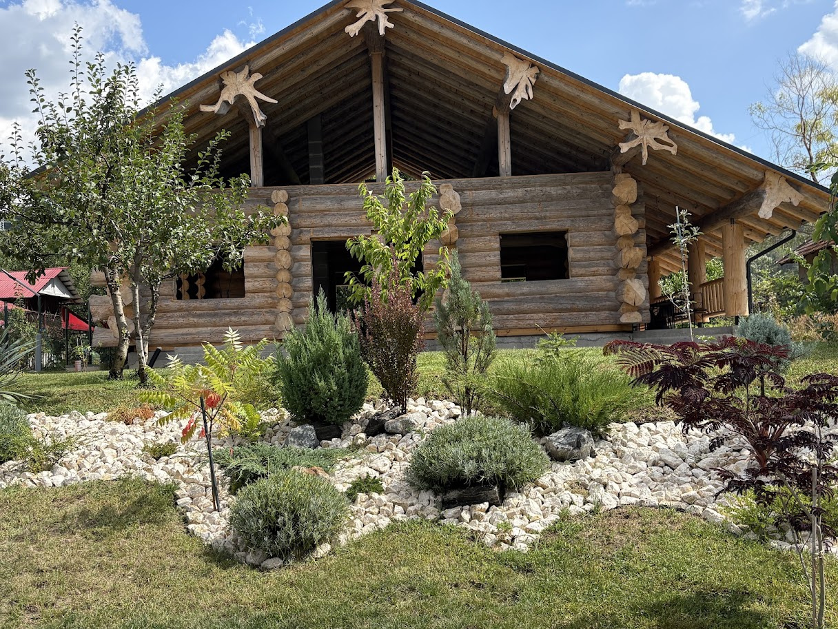 PROPRIETATE PREMIUM | TRANSFĂGĂRĂȘAN | ACCES DIRECT LA RÂUL ARGEȘ