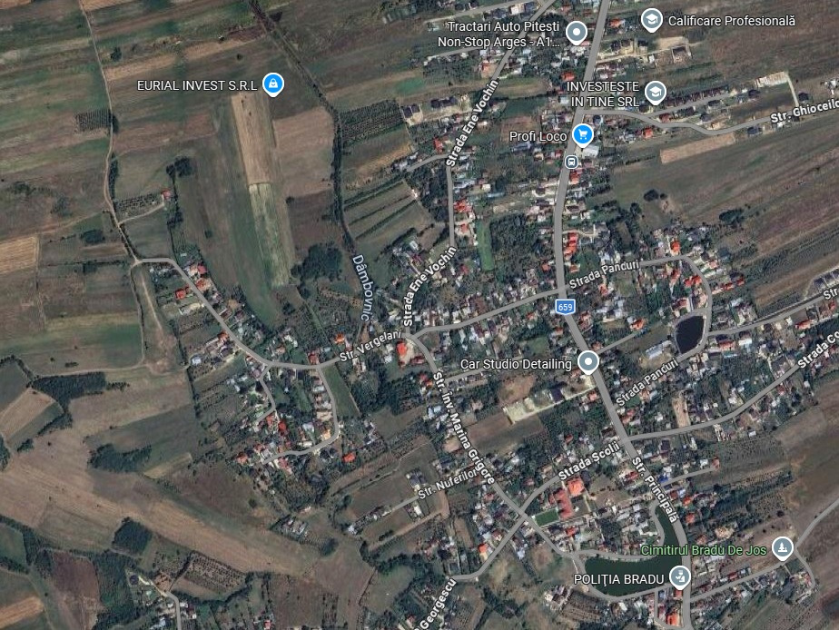 Land de vânzare în AG Bradu