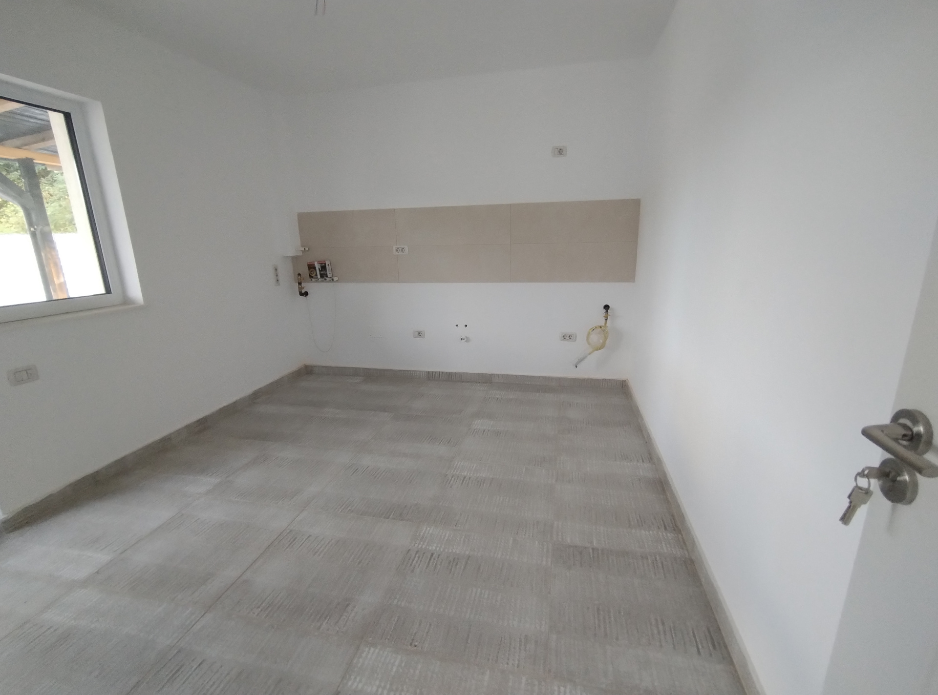 Casă de vânzare în AG Stefanesti, 100 m²