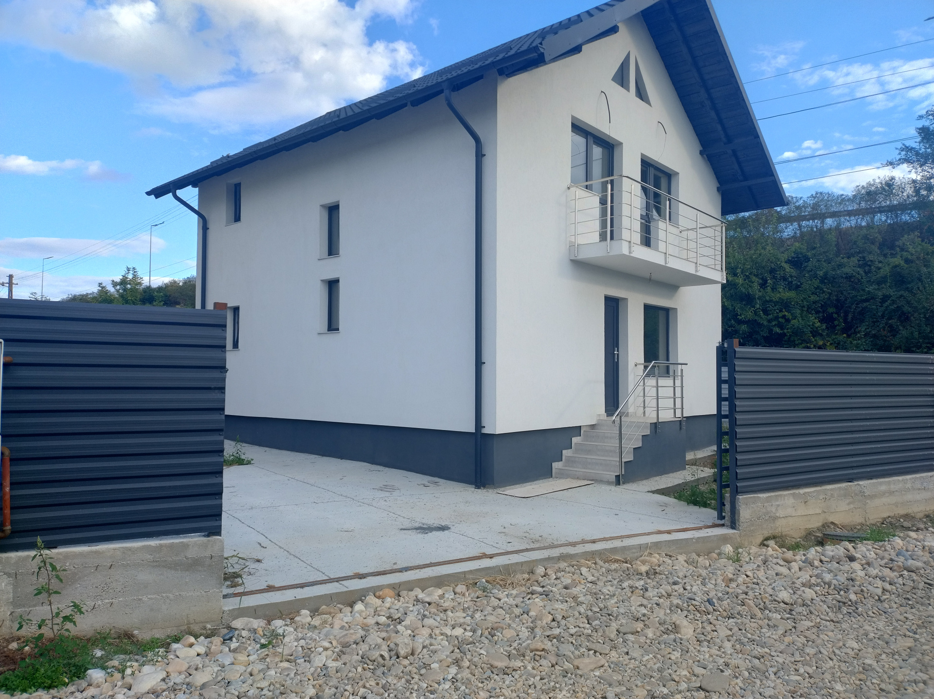 Casă de vânzare în AG Stefanesti, 100 m²
