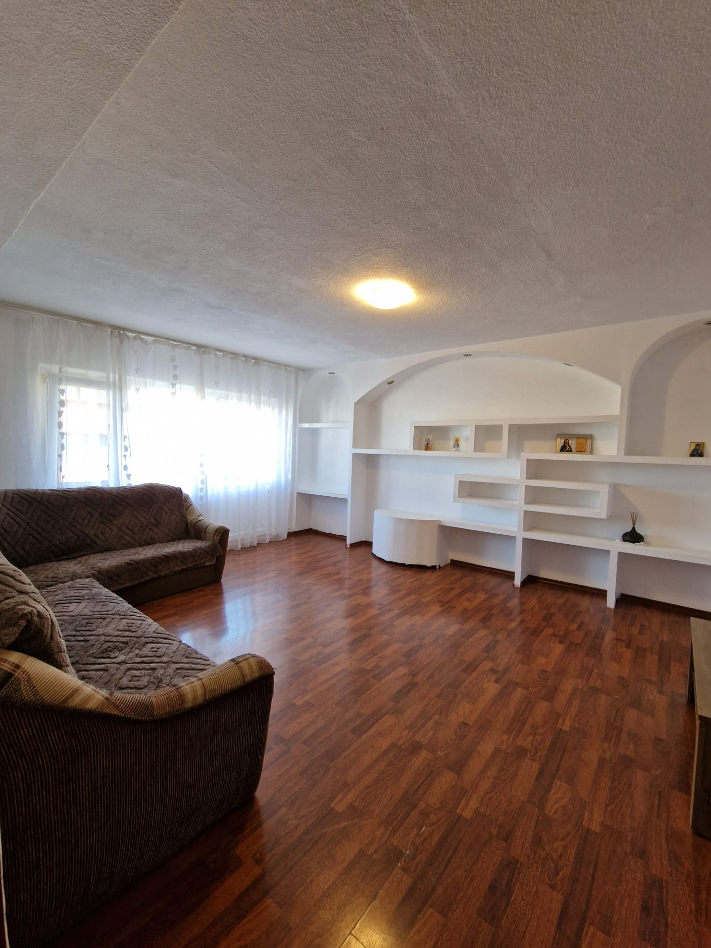 Apartament de închiriat în DB Targoviste, spirescu maior Nr. 2 ([object Object]), 70 m²