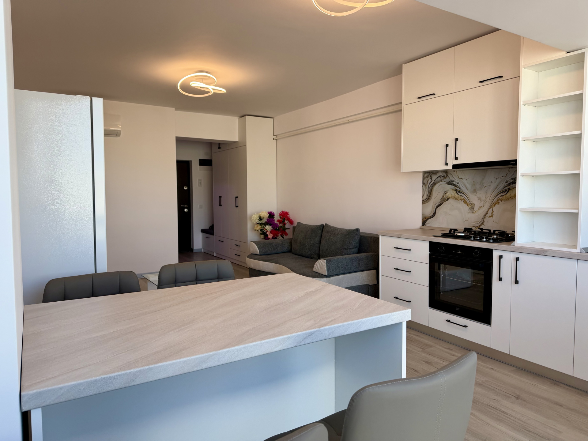 Apartament de închiriat în BC Bacau, 57 m²