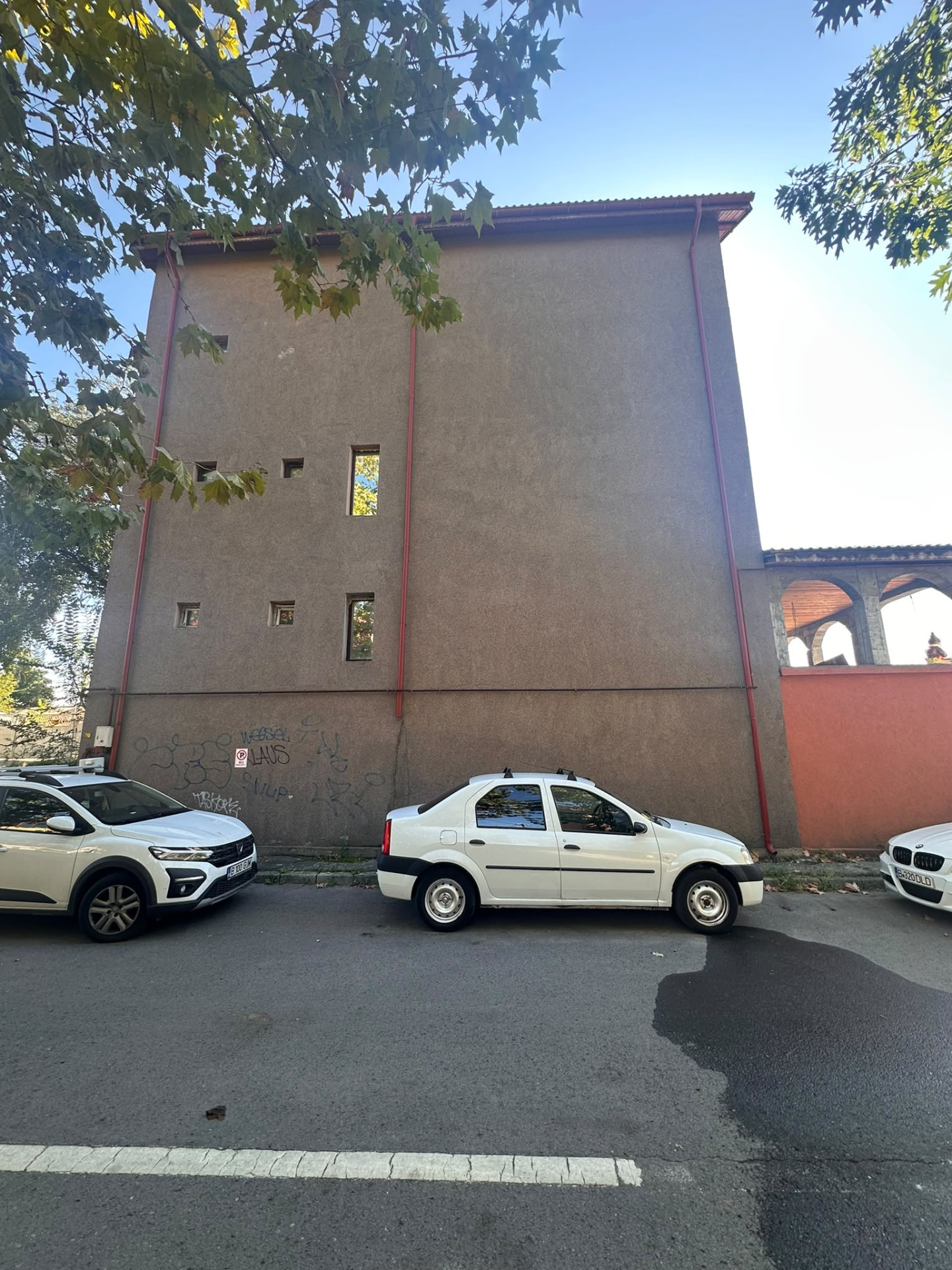 Casă de închiriat în B Bucuresti, Atelierele Noi Nr. 2A ([object Object]), 1000 m²
