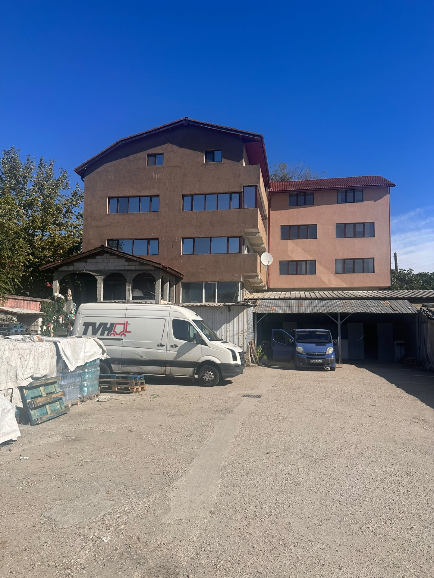 Casă de închiriat în B Bucuresti, Atelierele Noi Nr. 2A ([object Object]), 1000 m²