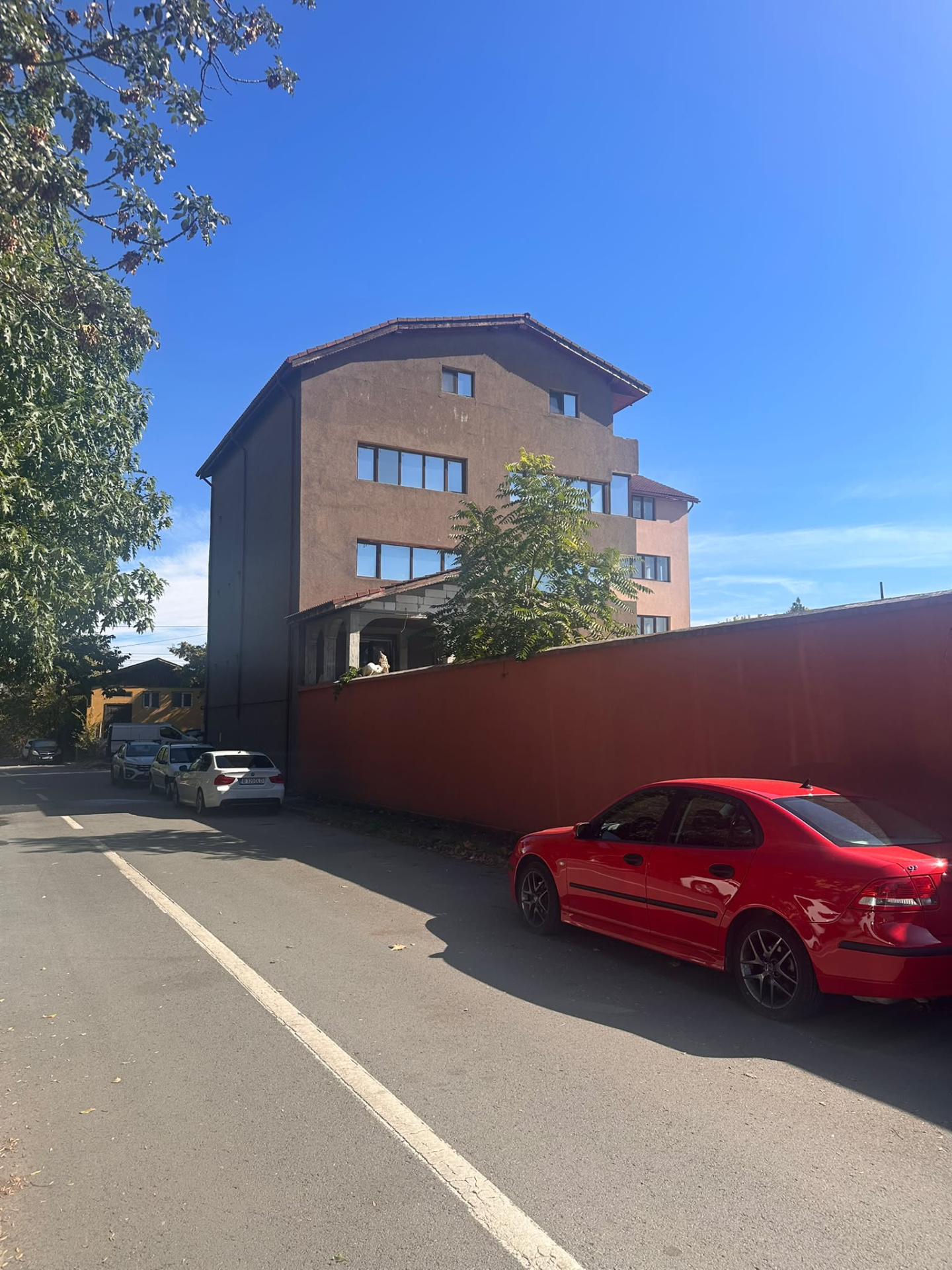 Casă de închiriat în B Bucuresti, Atelierele Noi Nr. 2A ([object Object]), 1000 m²