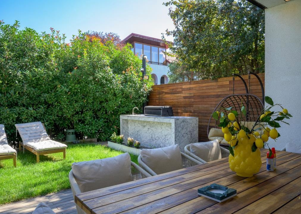 Casă de închiriat în B Bucuresti, 450 m²