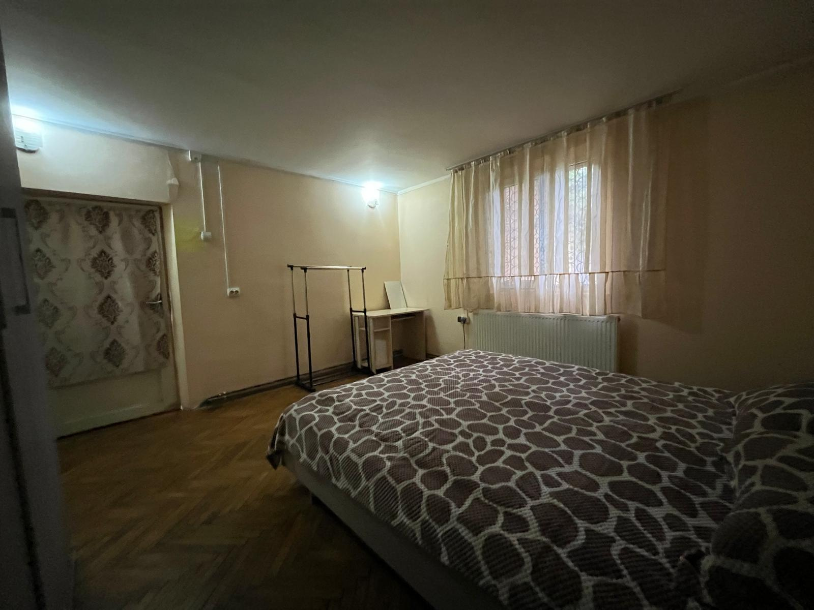 Casă de vânzare în DB Gaesti, 1 Decembrie Nr. 81 ([object Object]), 78 m²