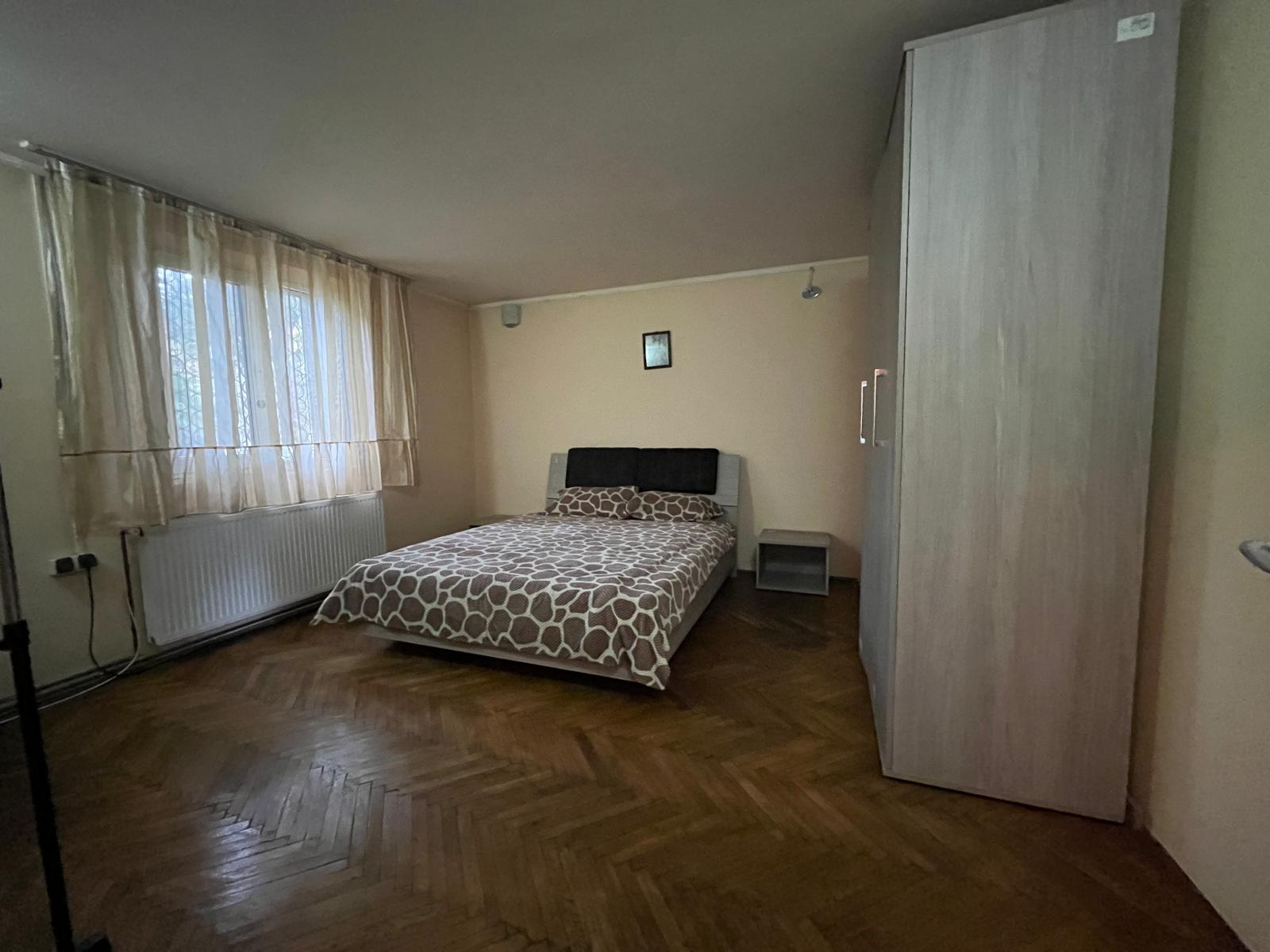 Casă de vânzare în DB Gaesti, 1 Decembrie Nr. 81 ([object Object]), 78 m²