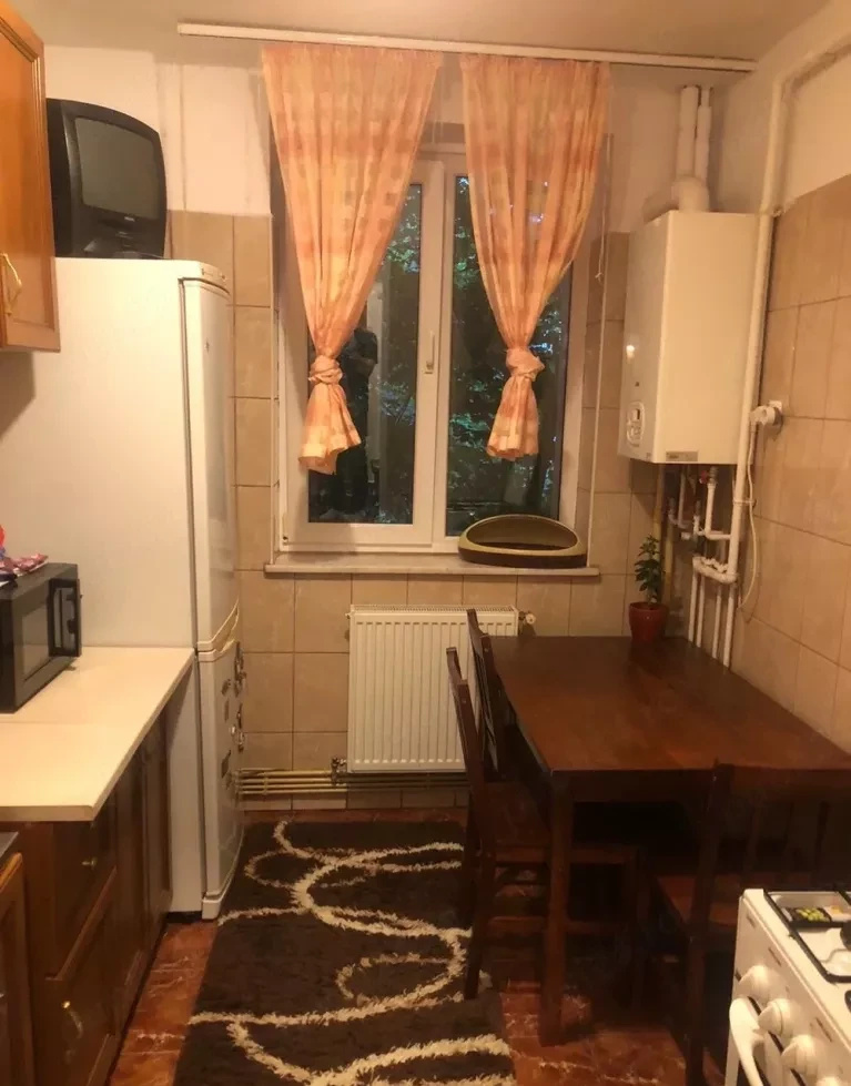 Apartament de închiriat în AG Pitesti, 60 m²