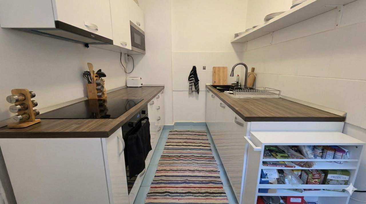 Apartament de vânzare în B Bucuresti, delea noua Nr. 11 ([object Object]), 81 m²