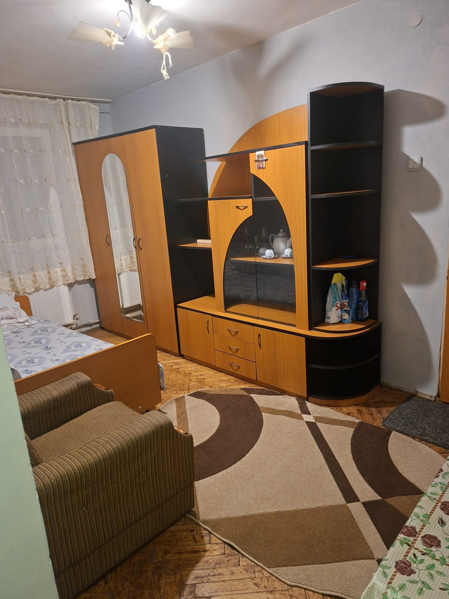 Studio for sale in AG Pitesti, 15 m²