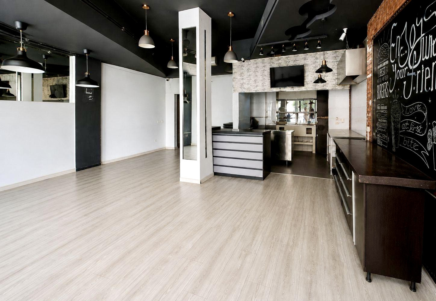 Comercial de închiriat în BC Bacau, 82 m²