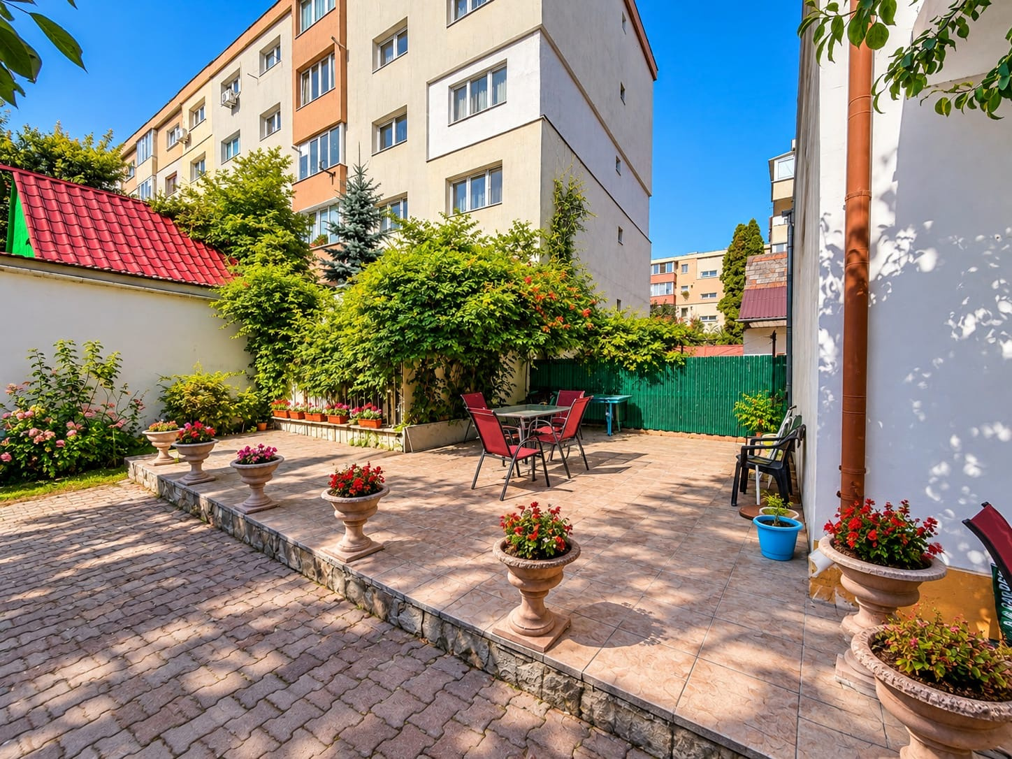 Hotel de vânzare în BV Brasov, 185 m²