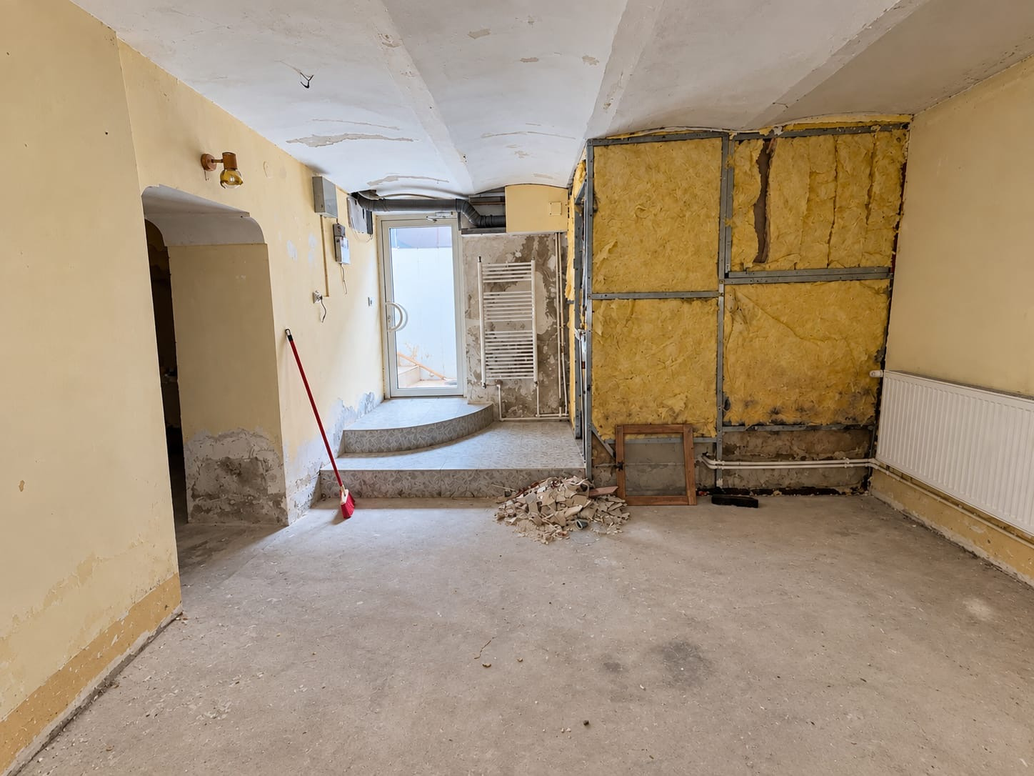 Comercial de închiriat în BV Brasov, 80 m²