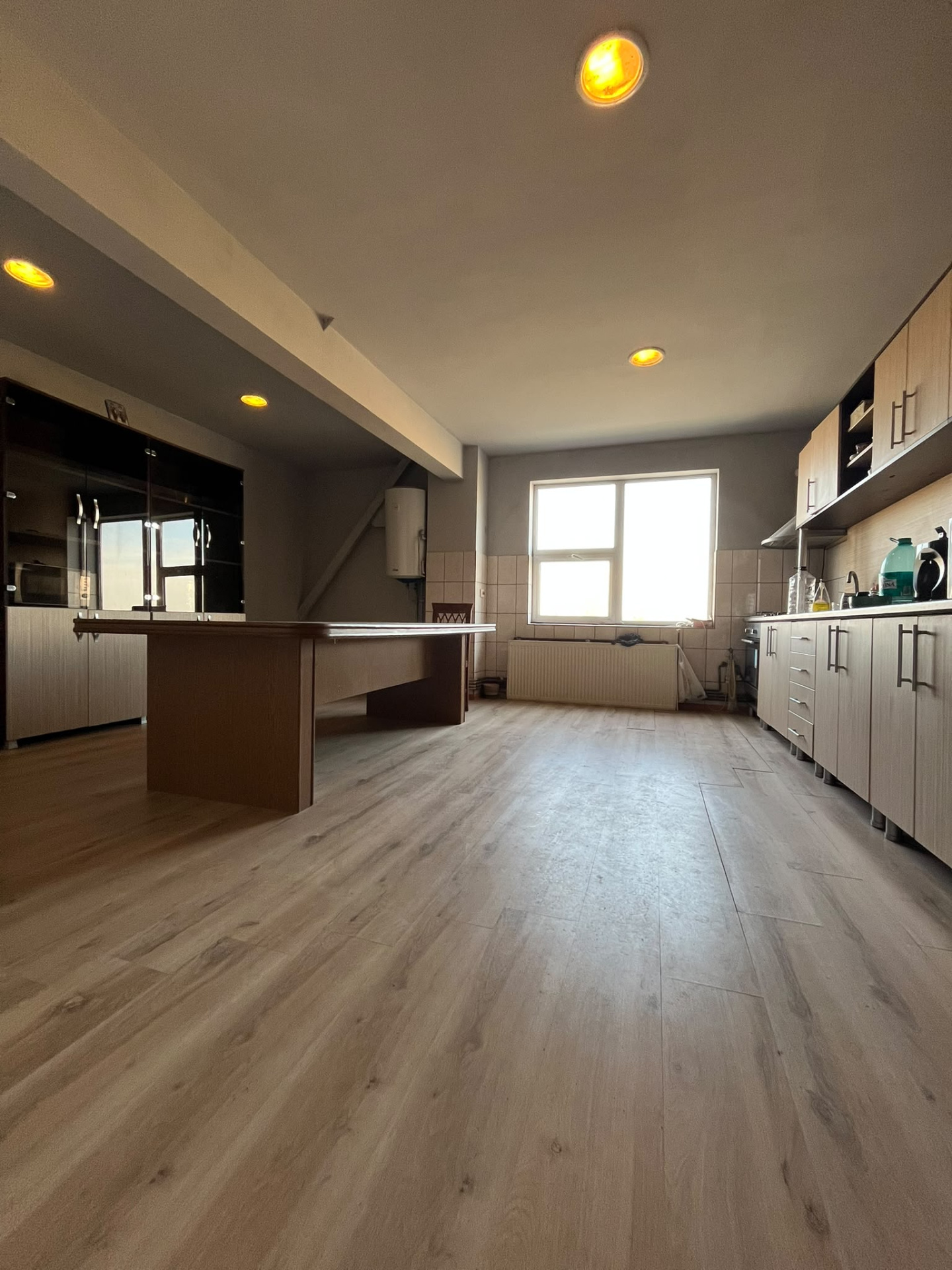 Office for rent in DB Gaesti, dn7 Nr. 21 ([object Object]), 160 m²