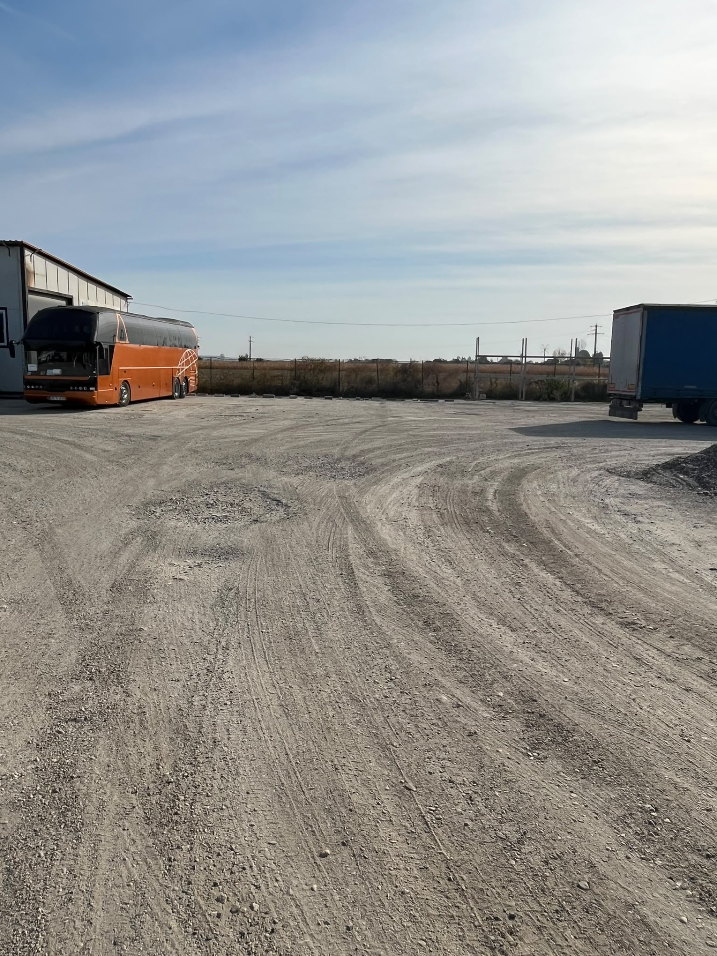 Industrial de închiriat în DB Gaesti, 610 m²
