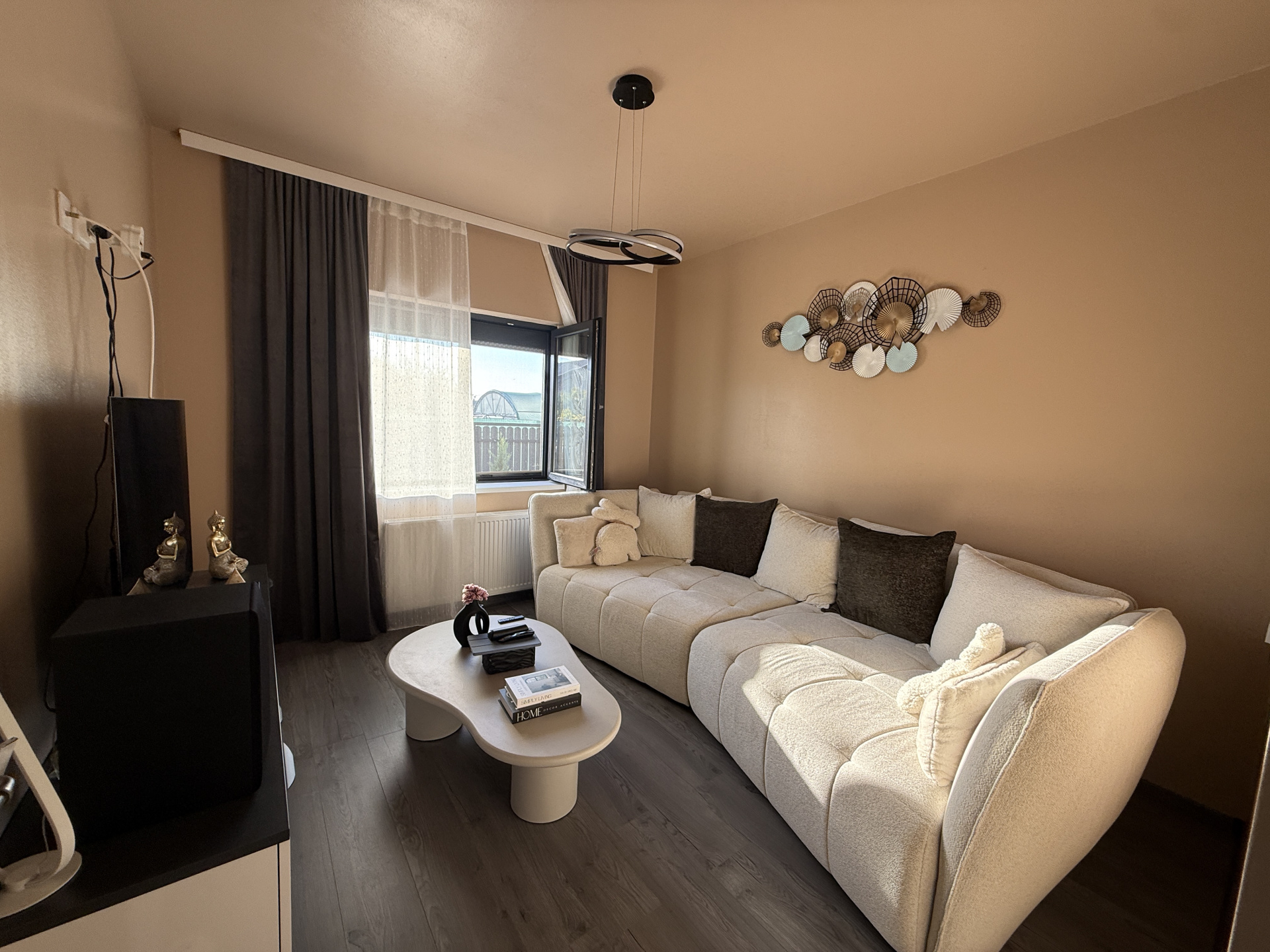 Duplex for sale in TM Sanmihaiu Roman, 80 m²