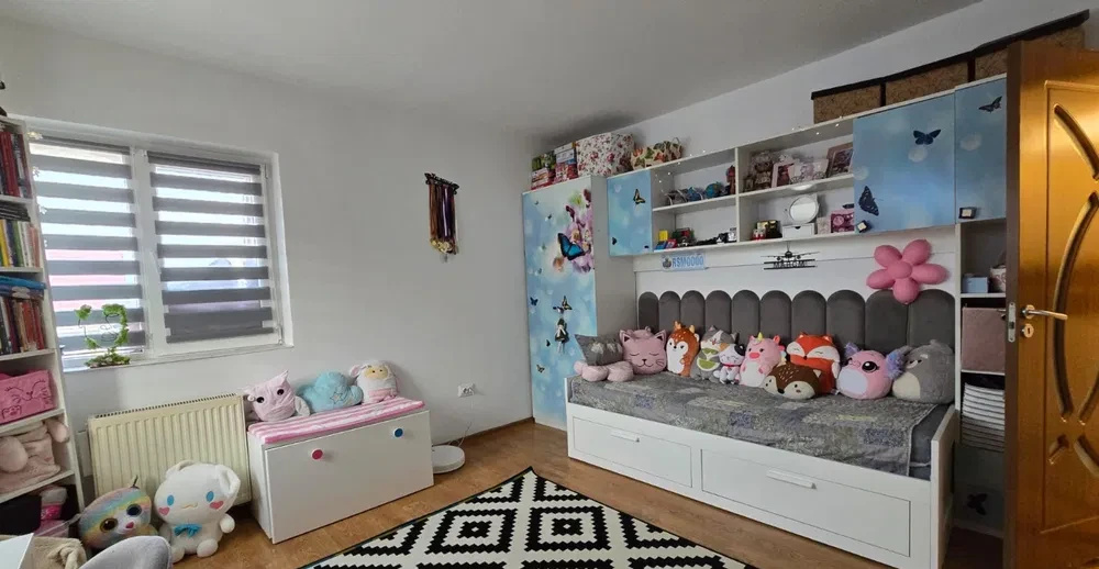 Apartament de vânzare în CJ Floresti, 53 m²