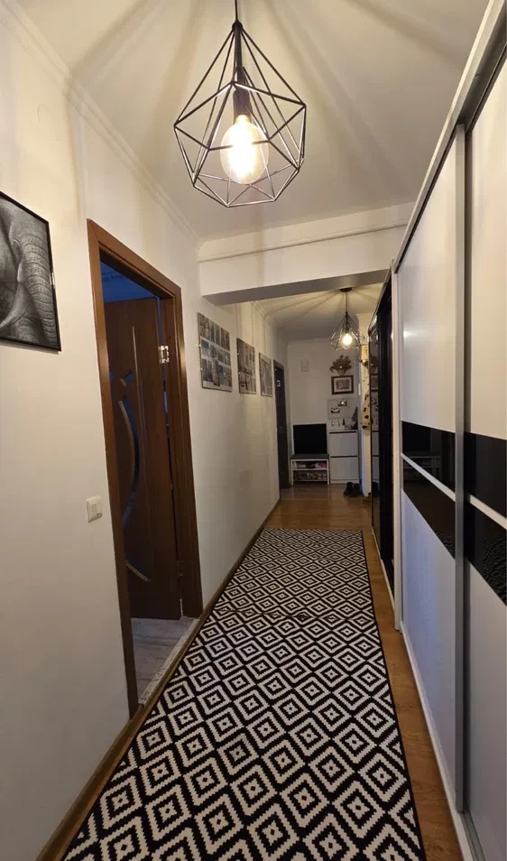 Apartament de vânzare în CJ Floresti, 53 m²