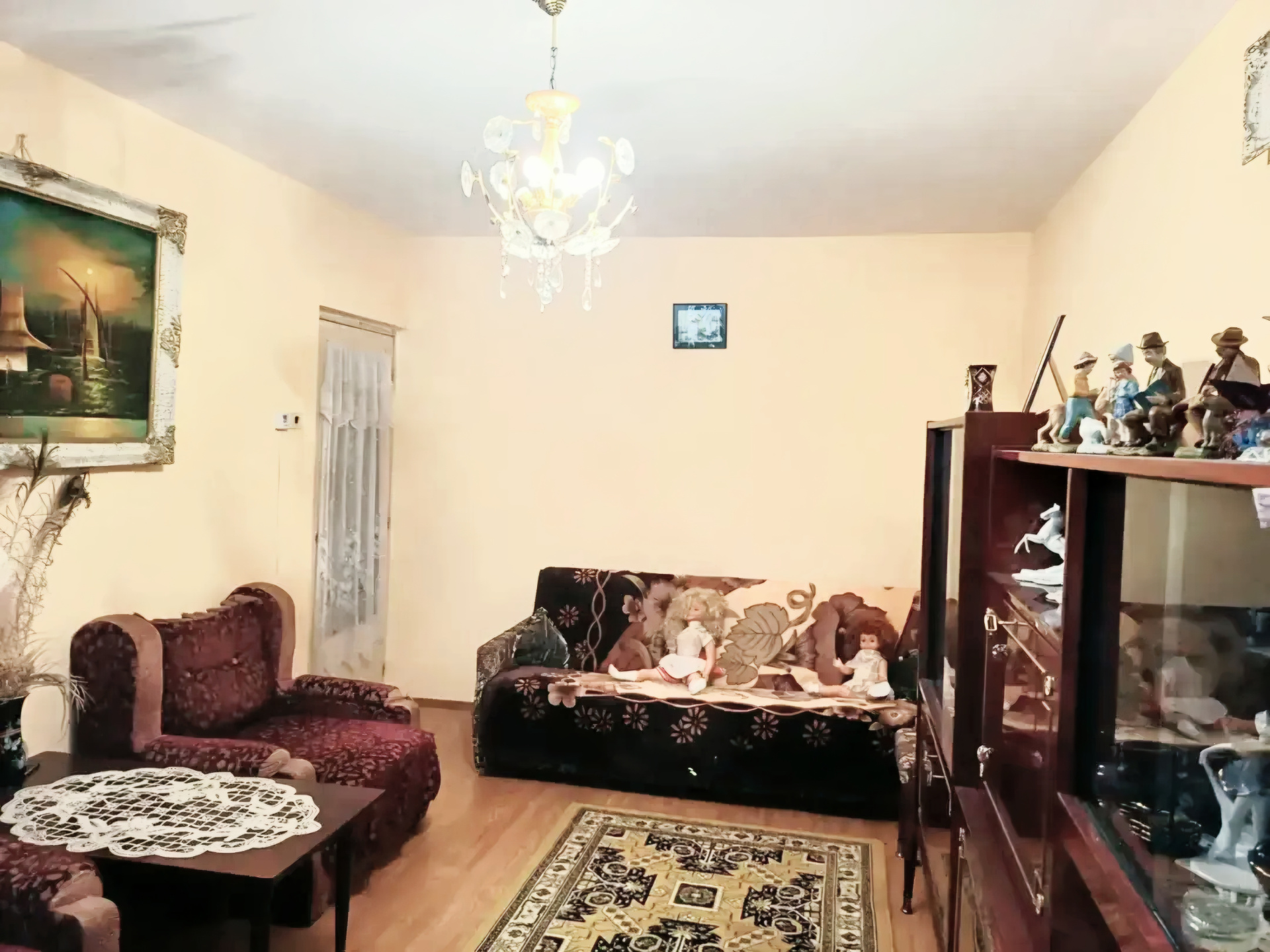 Vanzare apartament 3 camere decomandat