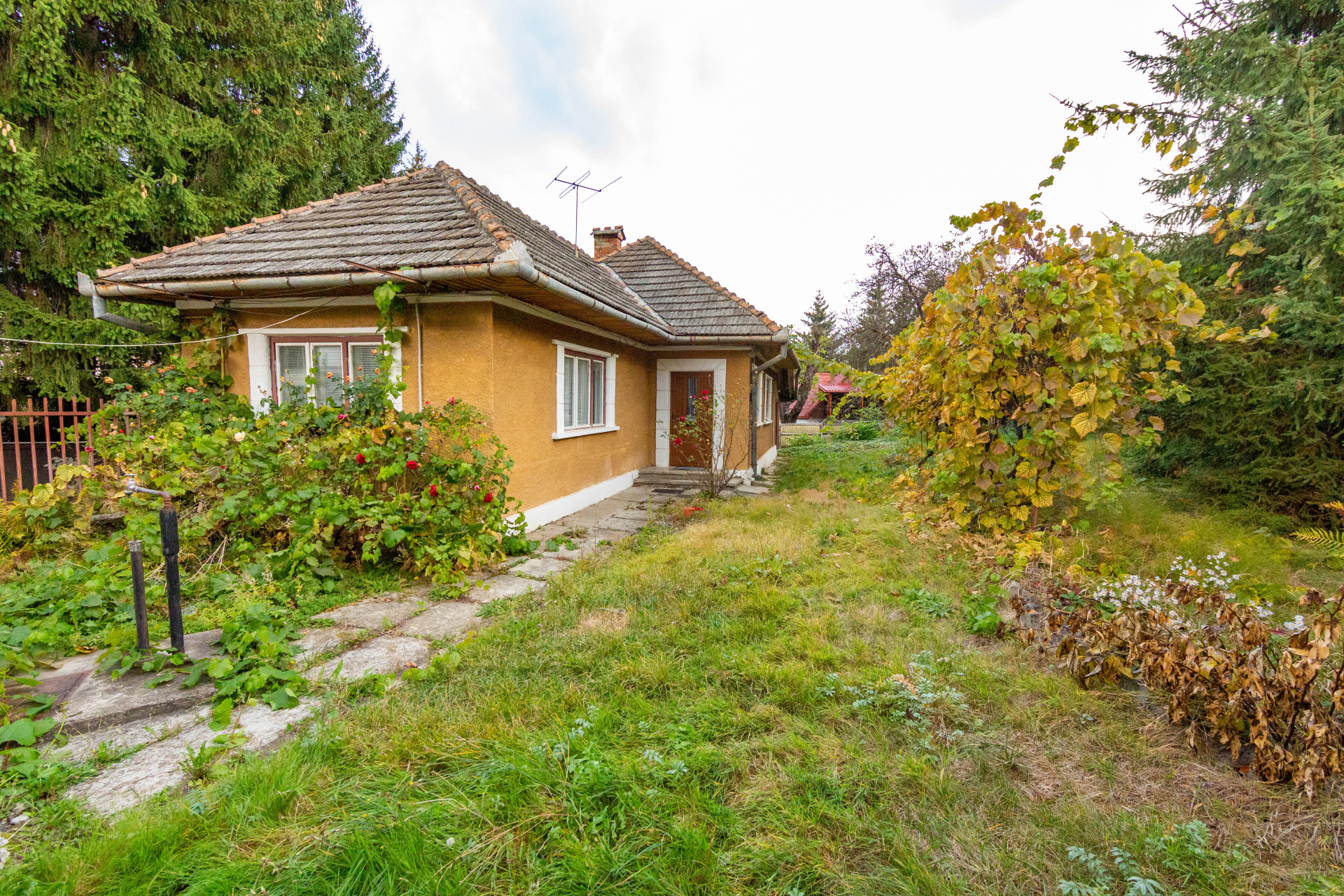 House for sale in BV Sacele, 149 m²