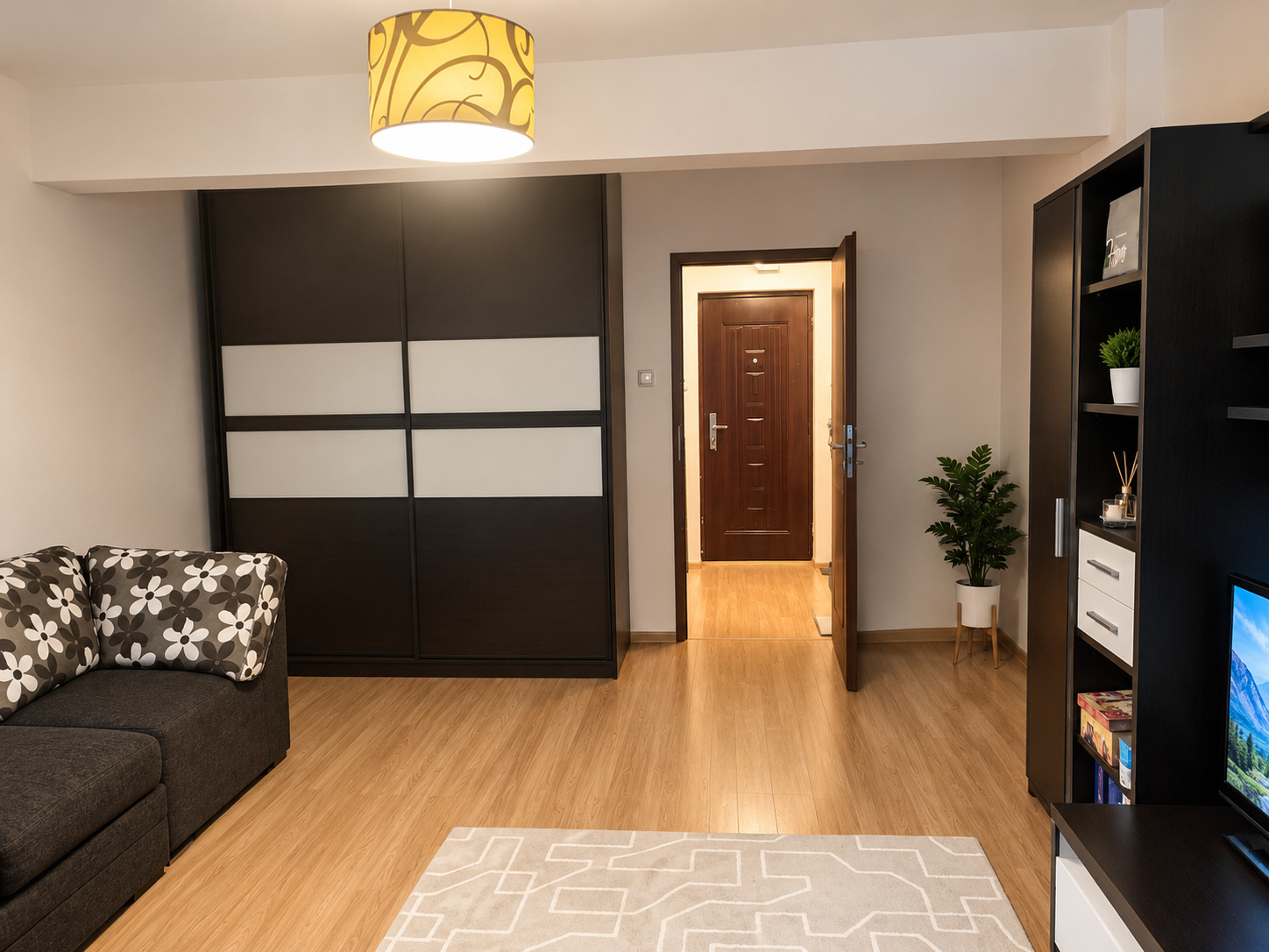 Studio for sale in AG Pitesti, 41 m²