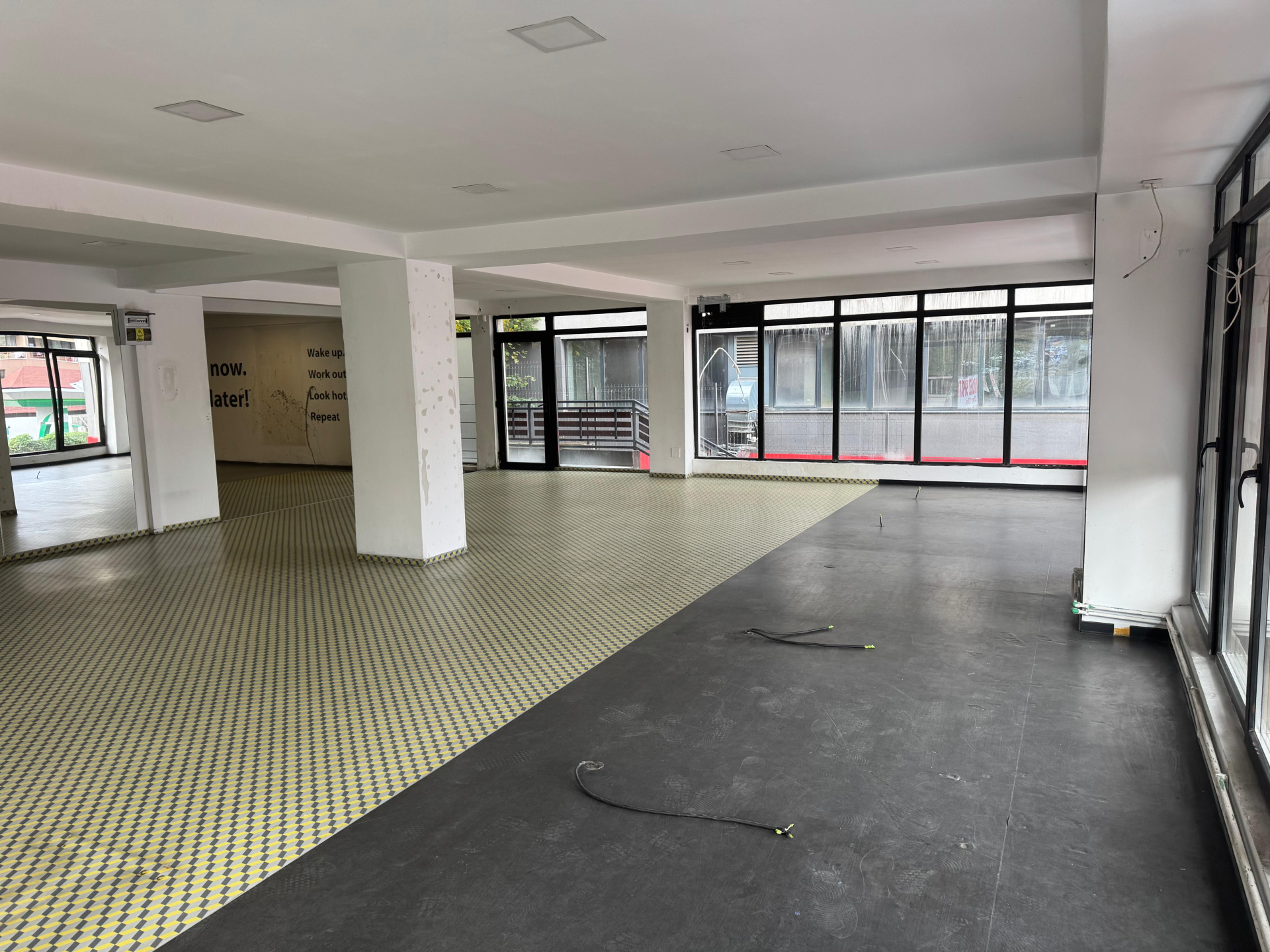 Comercial de închiriat în CJ Cluj-Napoca, 450 m²