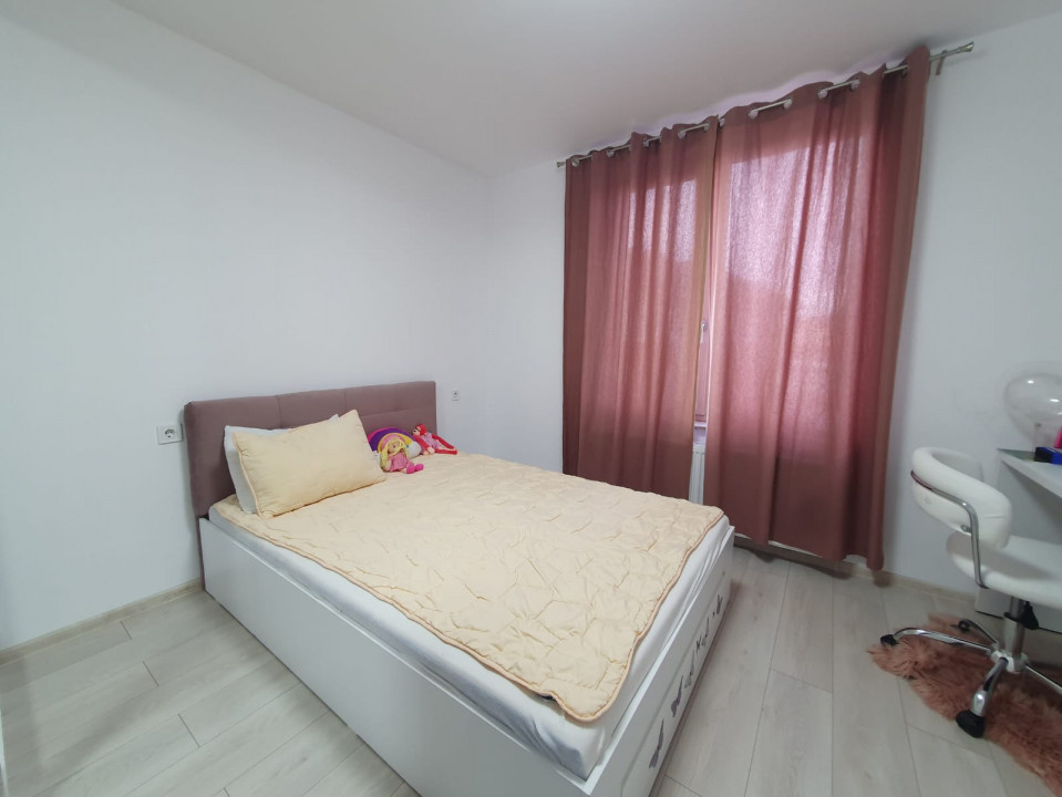 Casa mobilata 4 camere in Trivale, Pitești - Langa statia de autobuz