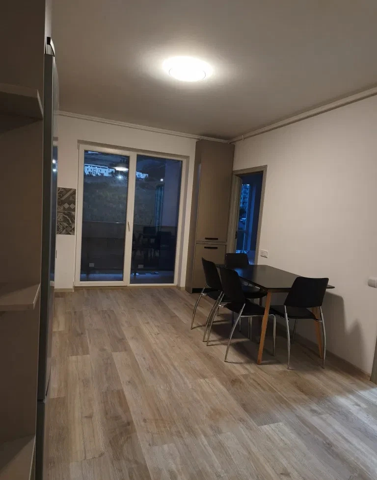 Apartament de închiriat în CJ Floresti, 50 m²