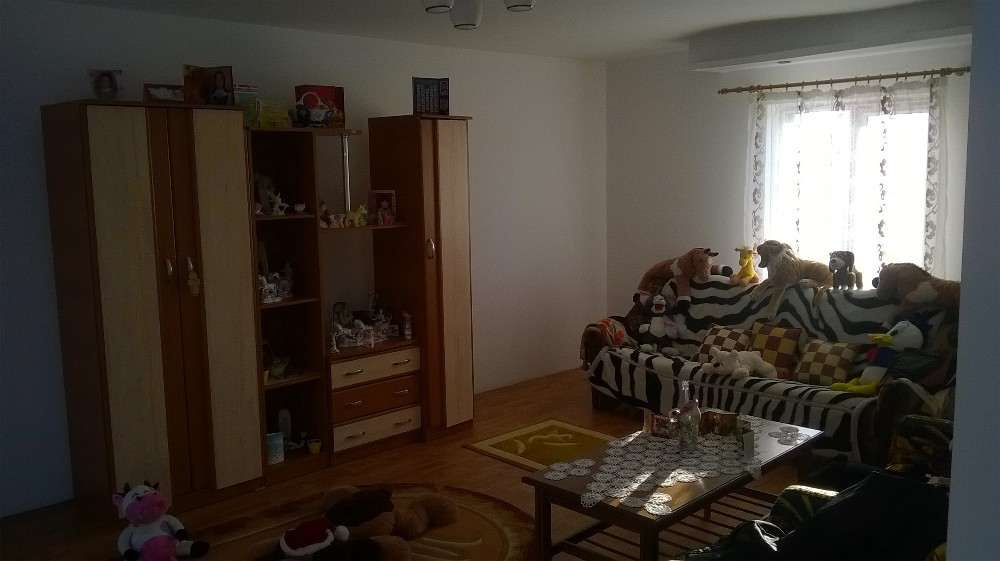 Casă de vânzare în AG Budeasa, 180 m²