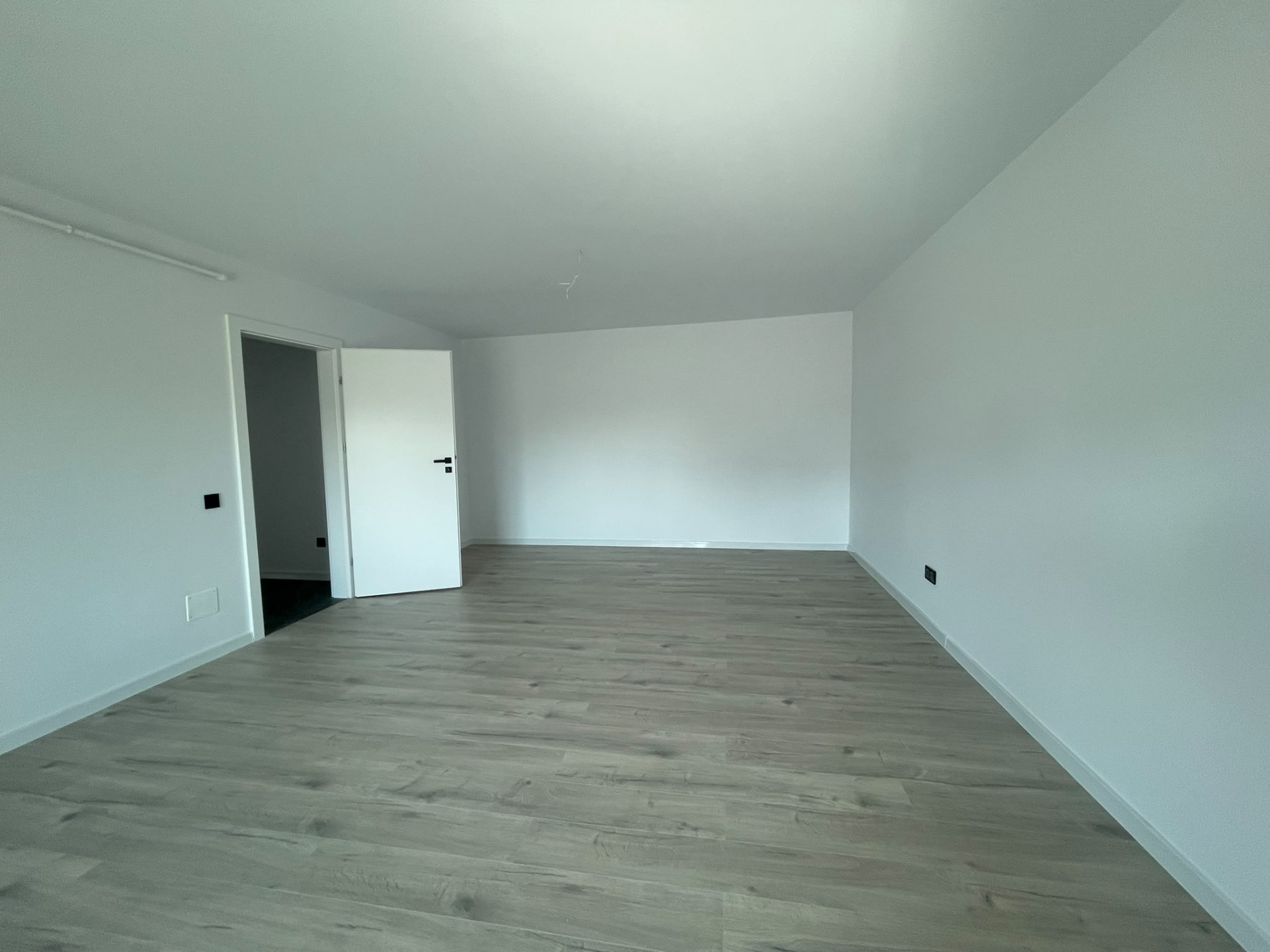 Apartament de vânzare în AG Pitesti, Dumitru Bratianu Nr. 33 ([object Object]), 121 m²