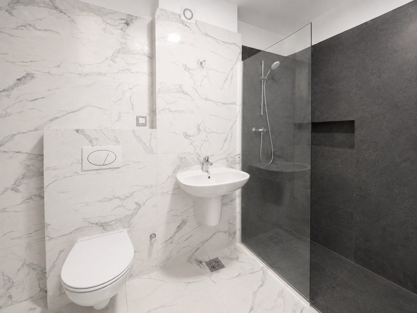 Apartament de vânzare în AG Pitesti, Dumitru Bratianu Nr. 33 ([object Object]), 121 m²