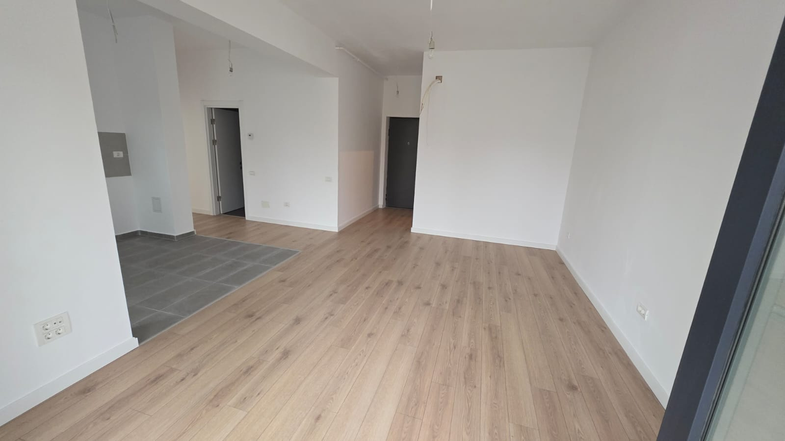 Apartament de vanzare 3 camere -imobil nou- zona Calarasi- Sf Stefan