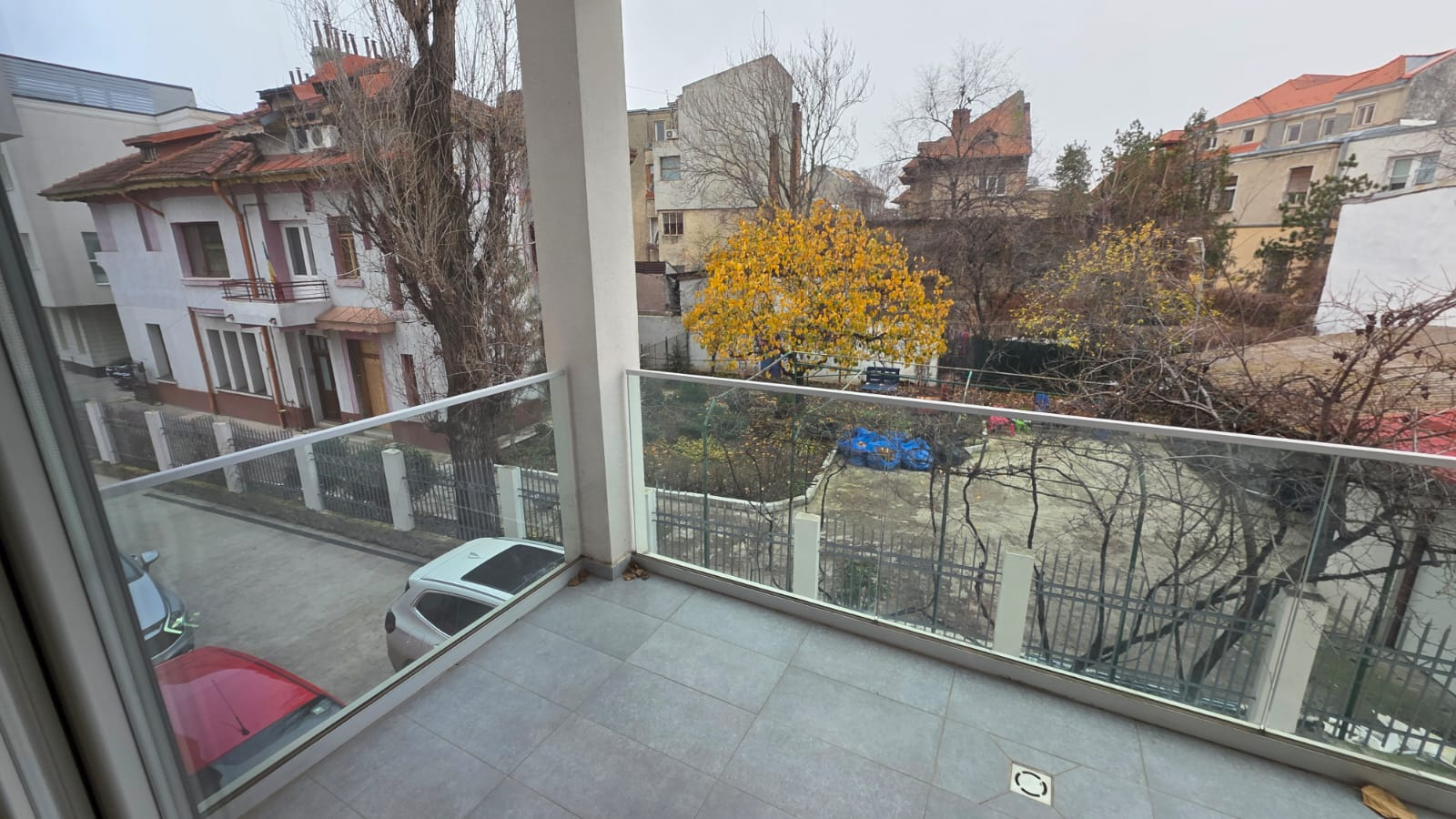 Apartament de vanzare 3 camere -imobil nou- zona Calarasi- Sf Stefan