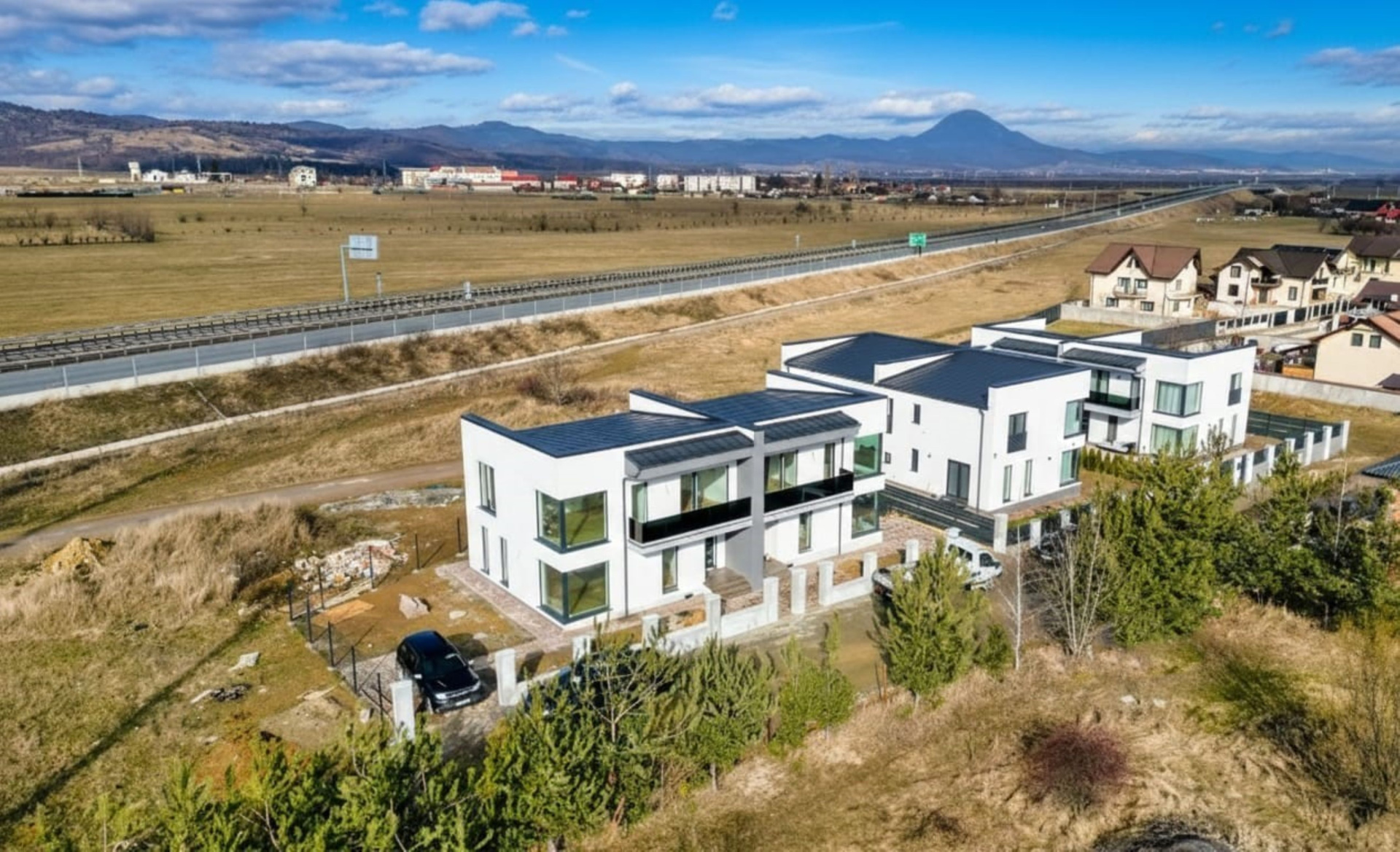 Crizantemelor Residence – Vilă finalizată tip Duplex, disponibilă imediat