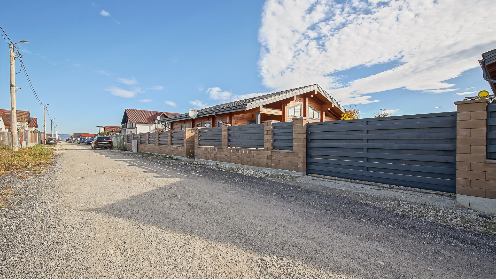 Casă din Pin Nordic Lamelar Stratificat (6 straturi) | Saună | Cramă |